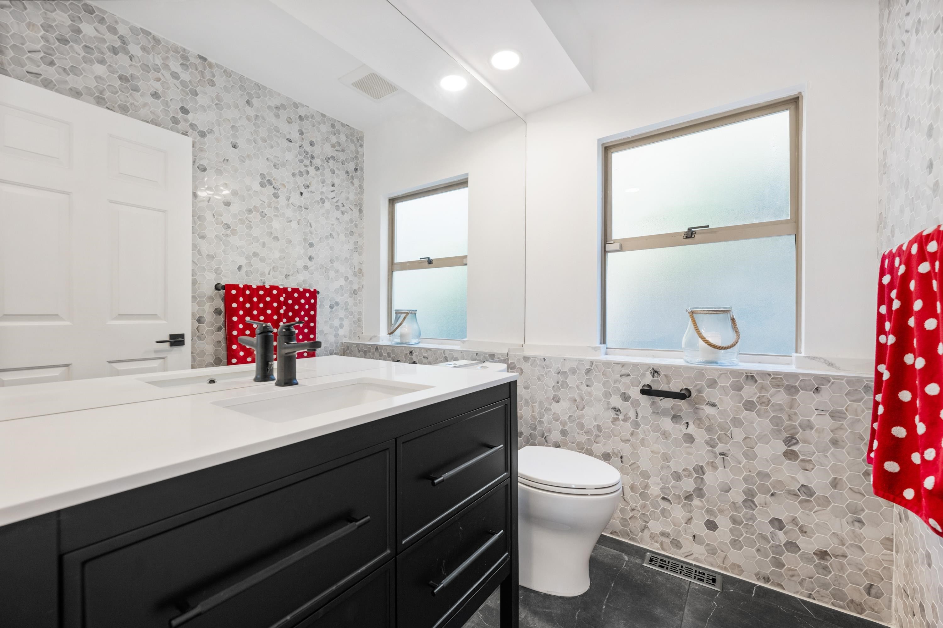 4809 Northwood Place, West Vancouver, BC
