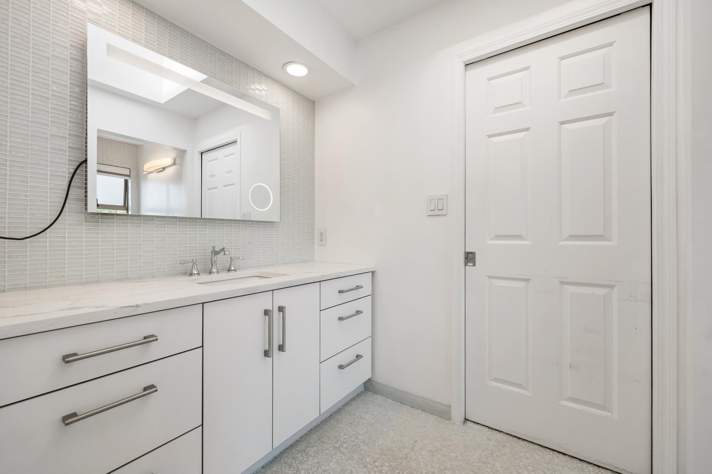 4809 Northwood Place, West Vancouver, BC