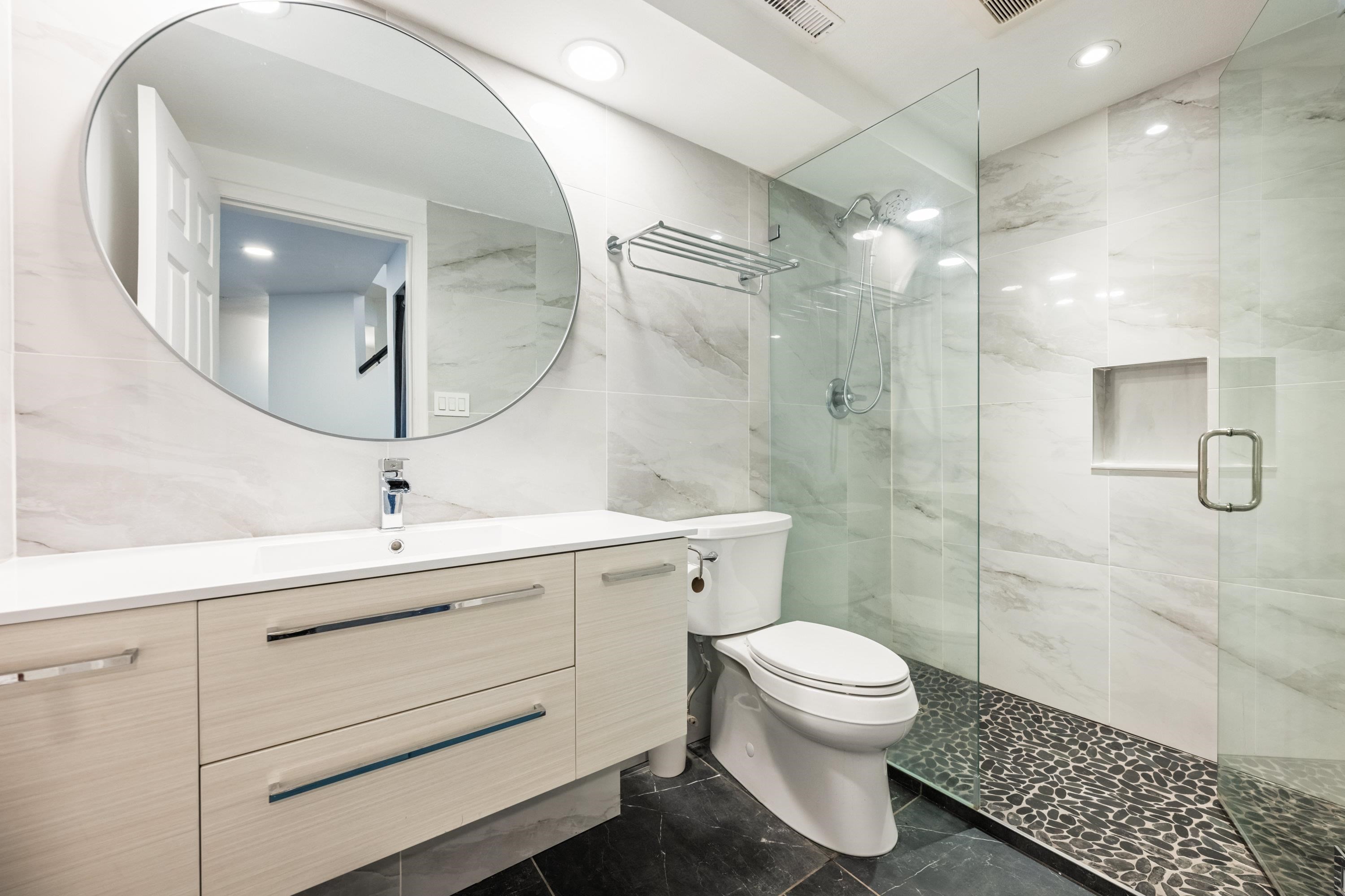 4809 Northwood Place, West Vancouver, BC