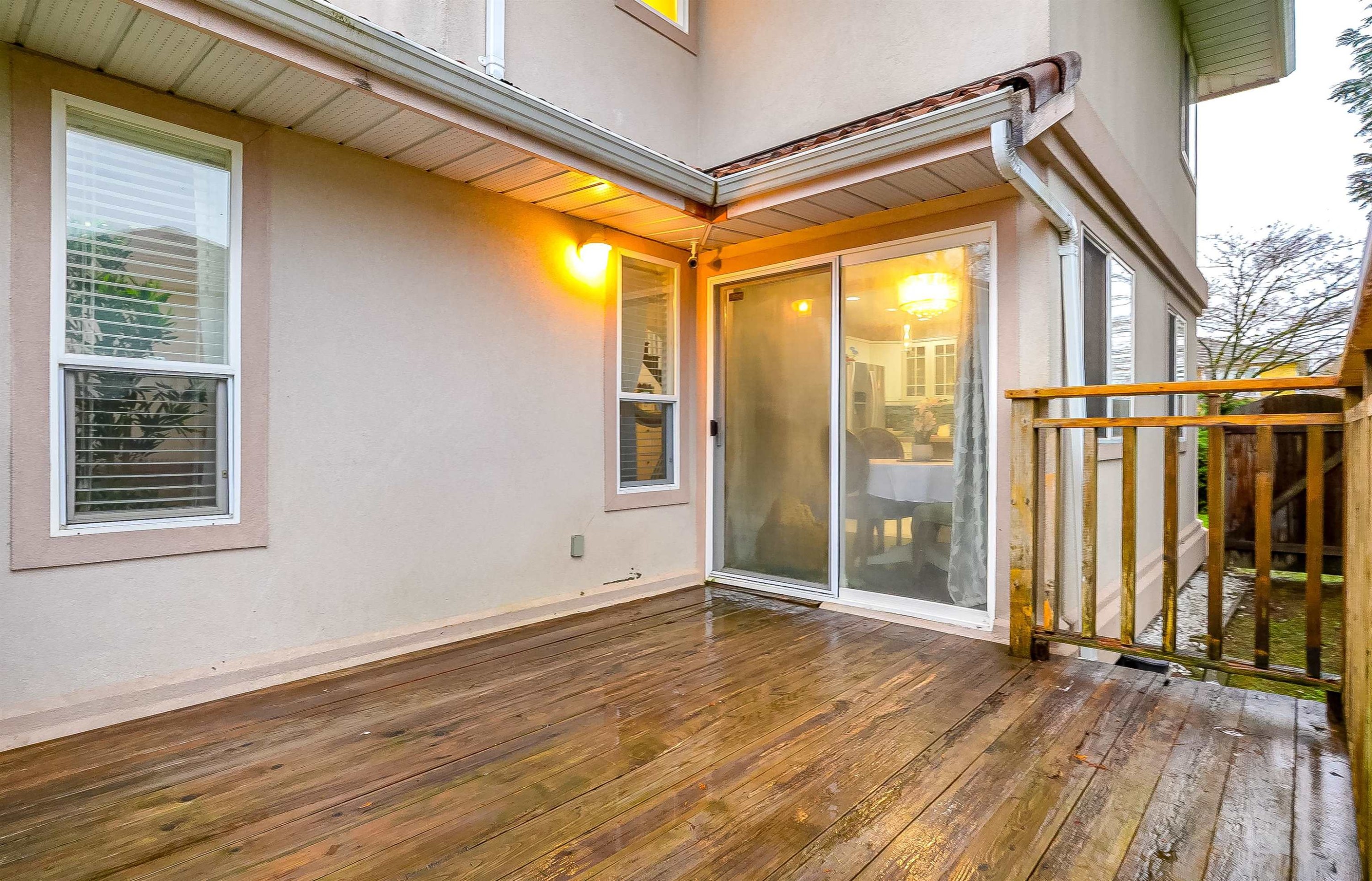 887 Riverside Drive, Port Coquitlam, BC - Photo Showing Other Room