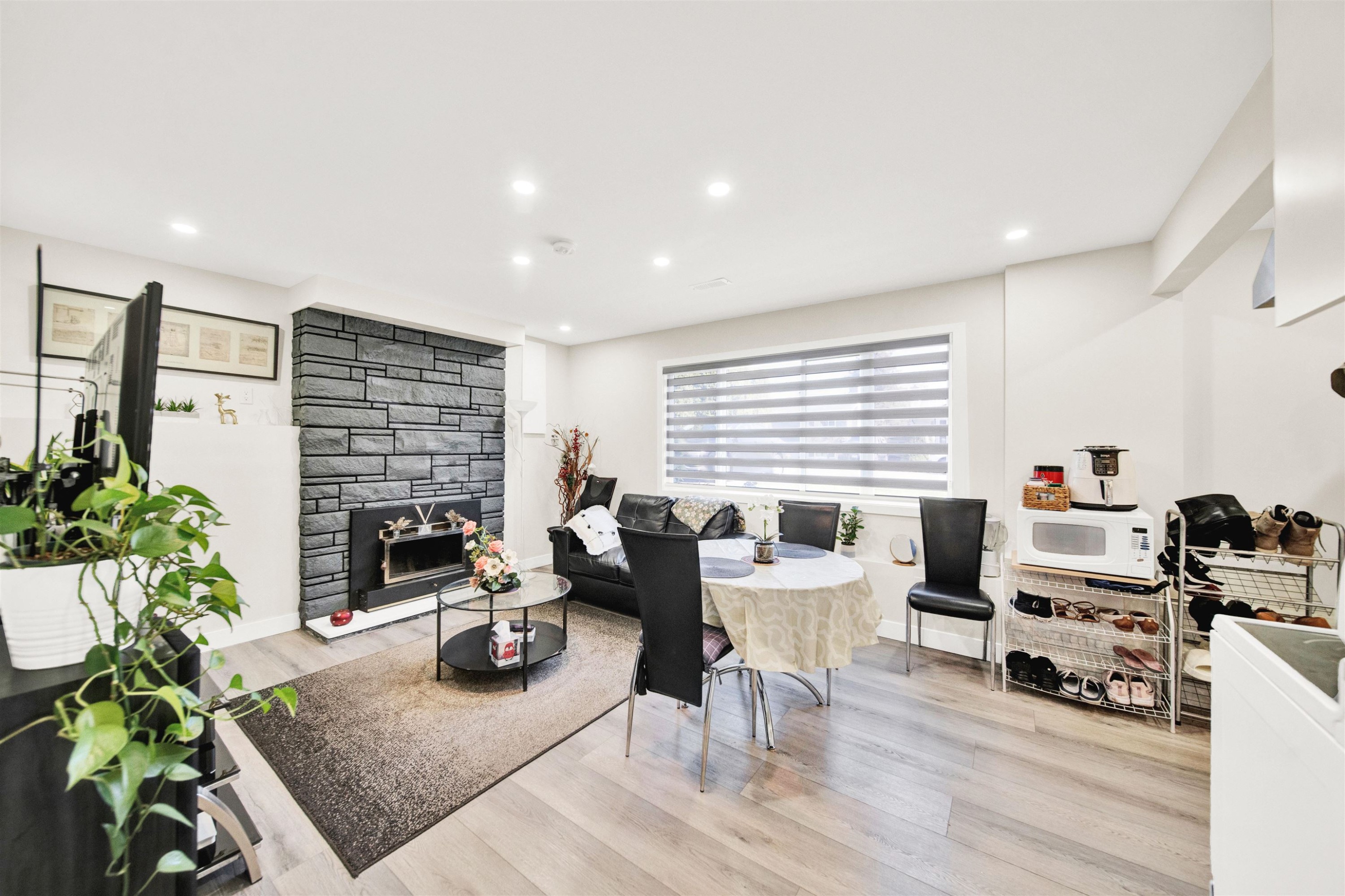 3825 Azalea Place, Port Coquitlam, BC