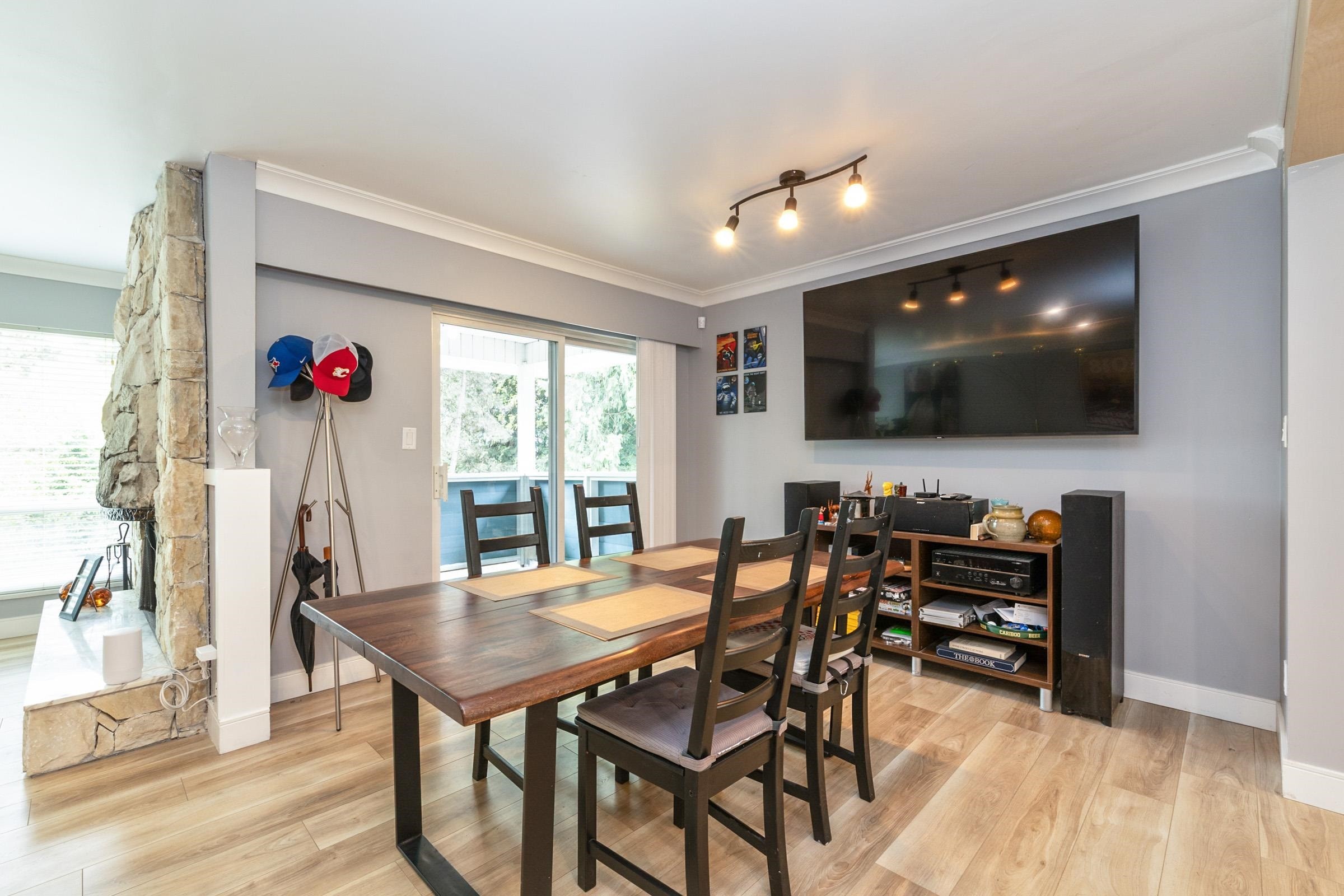 320 Gloucester Court, Coquitlam, BC