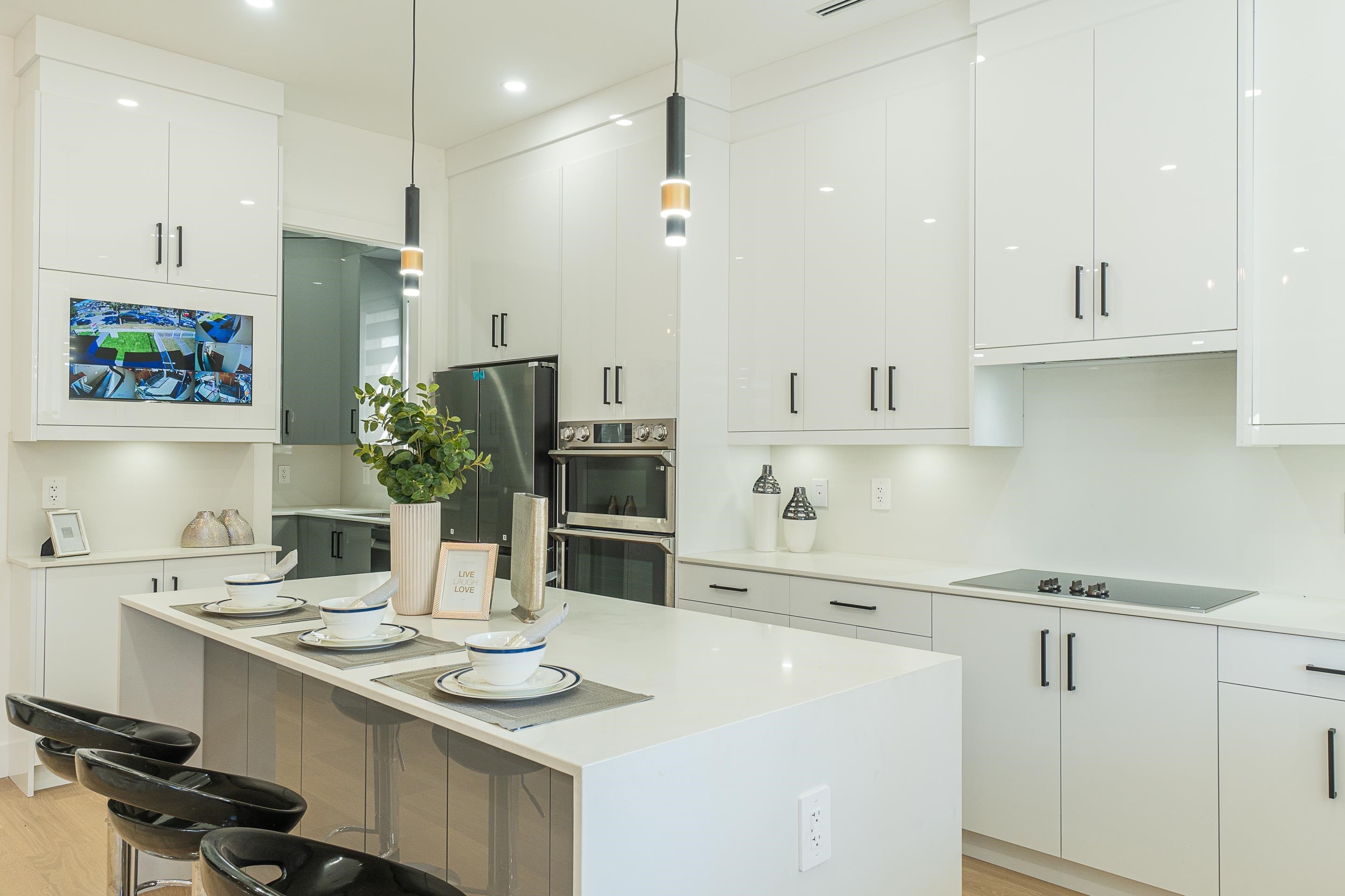 4152 Pender Street, Burnaby, BC