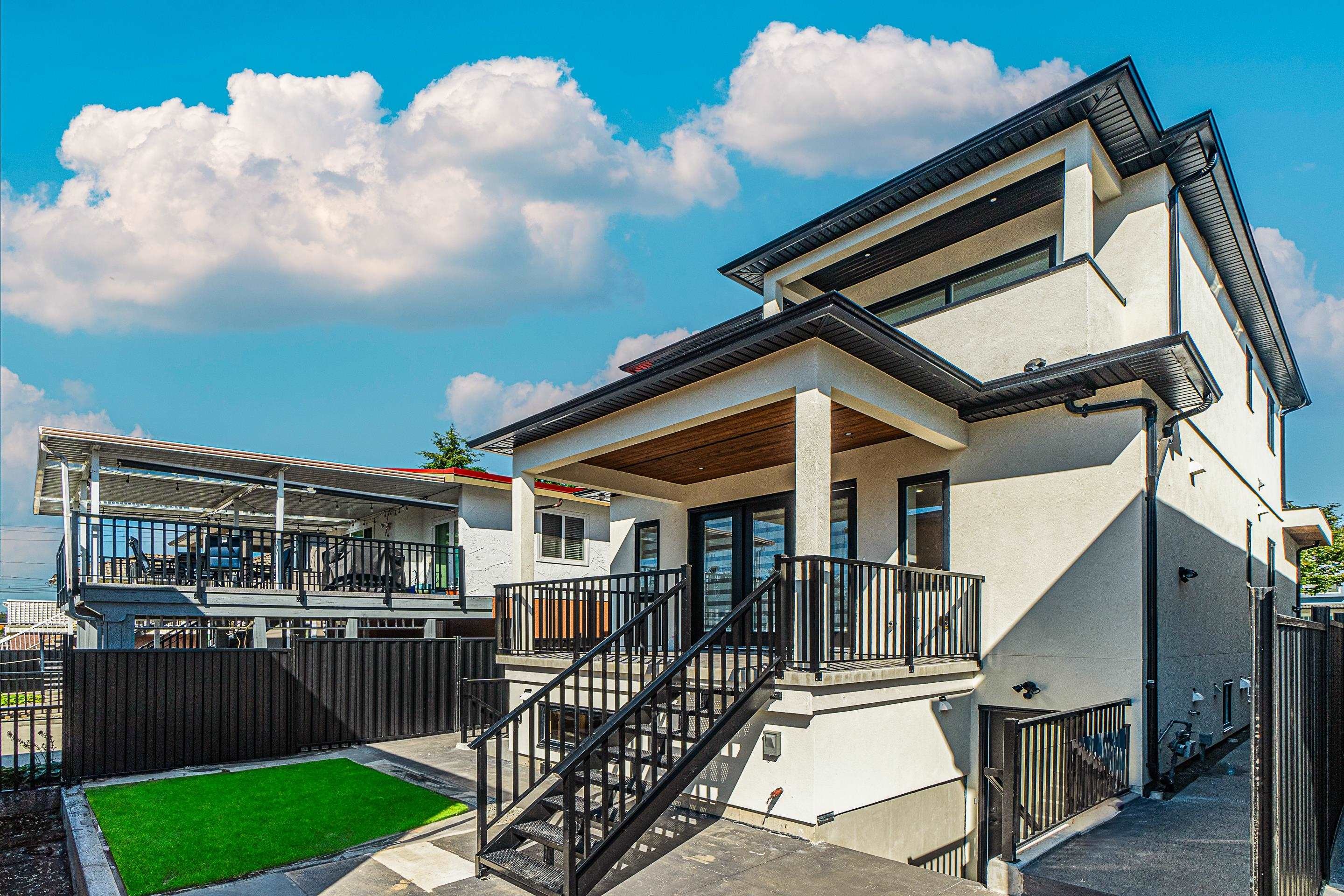 4152 Pender Street, Burnaby, BC