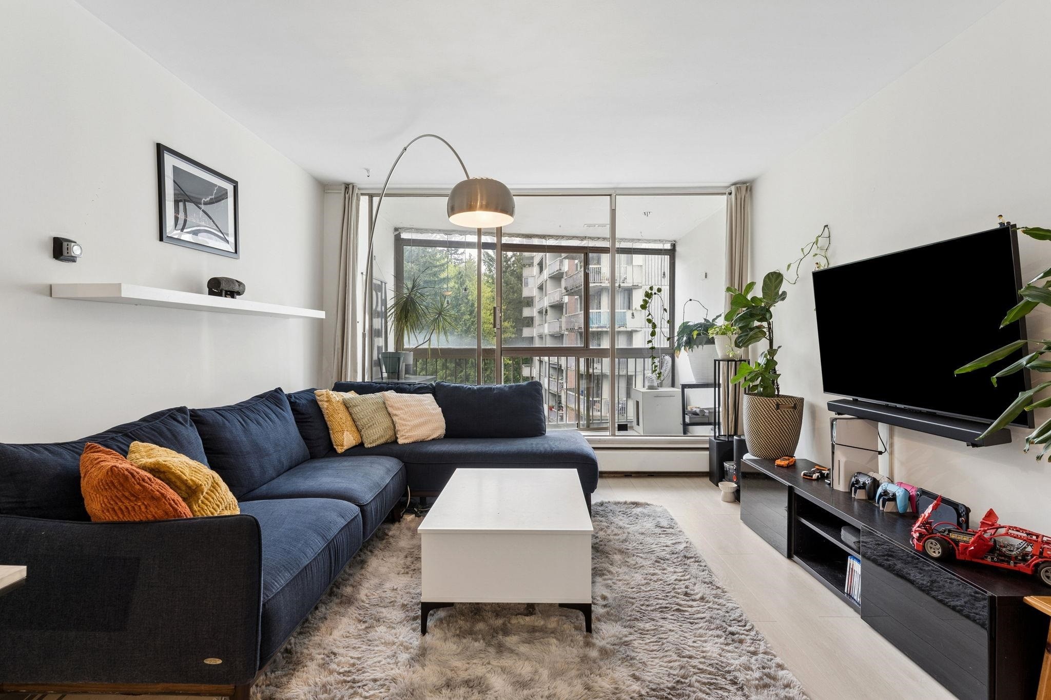 905-2024 Fullerton Avenue, North Vancouver, BC