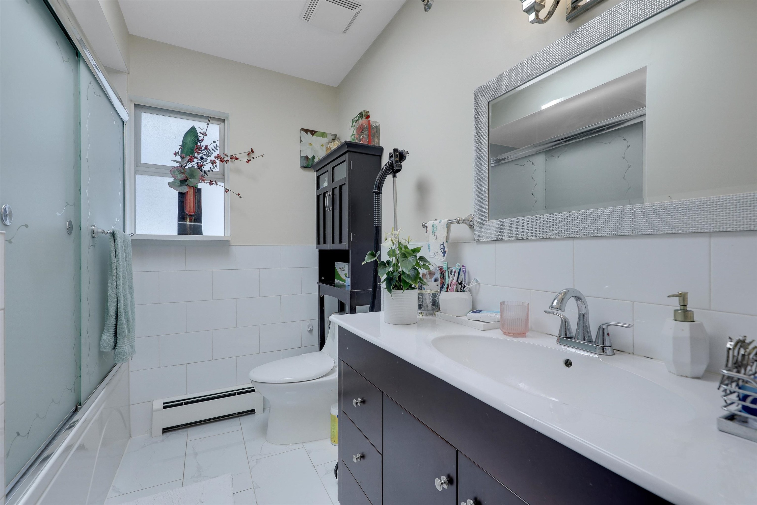 1457 18Th Avenue E, Vancouver, BC