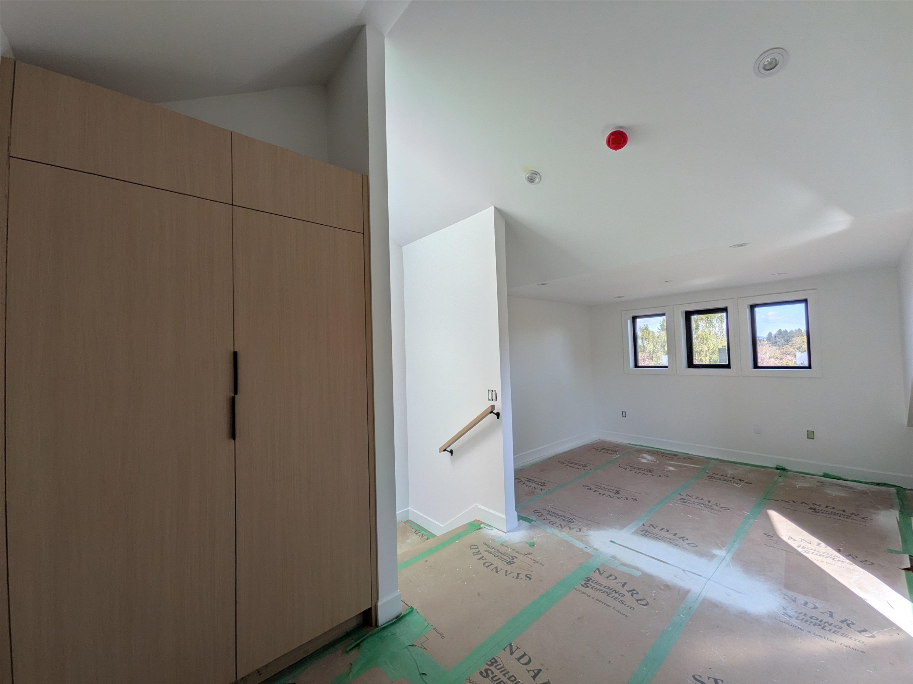 918 16Th Avenue E, Vancouver, BC