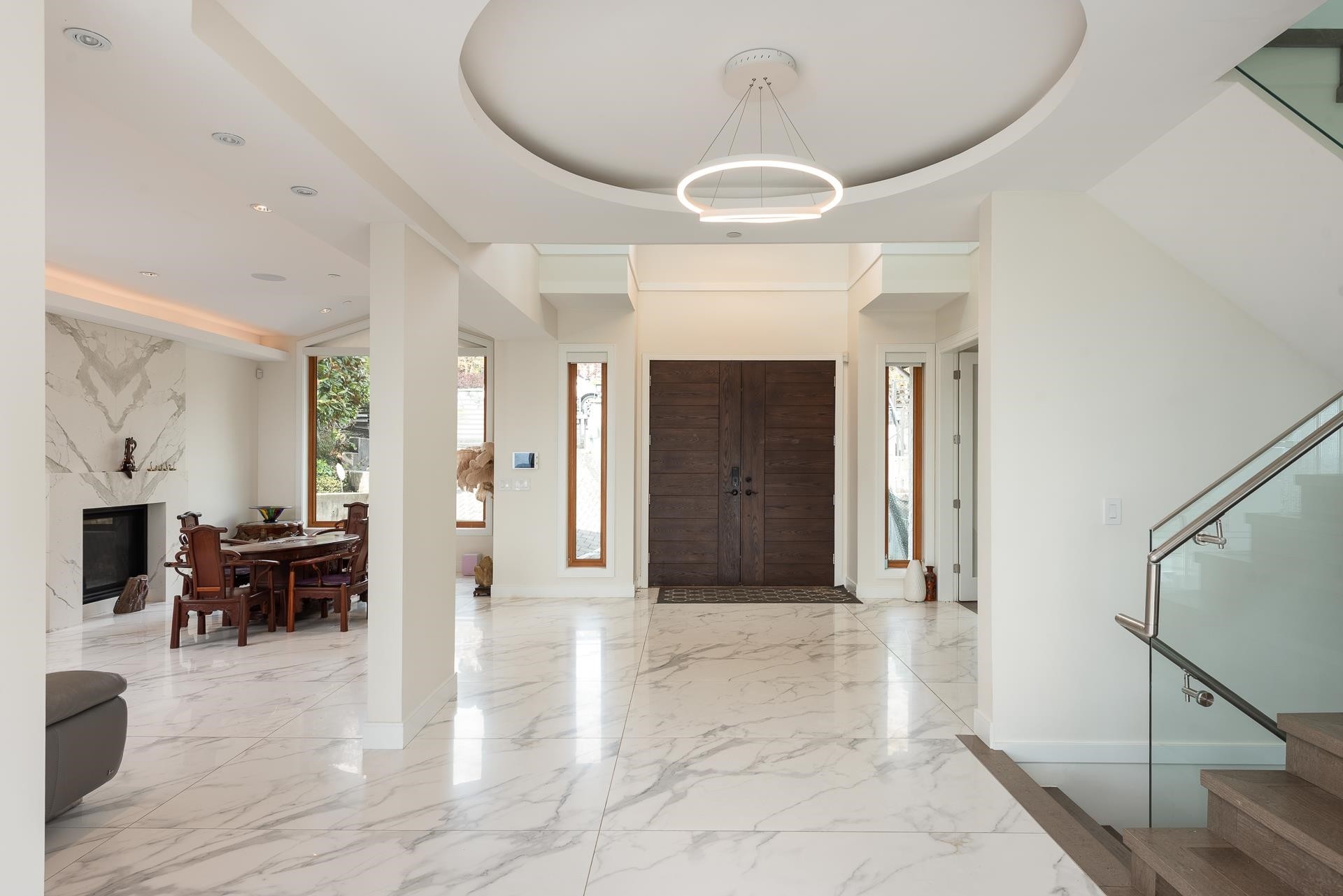 1160 Queens Avenue, West Vancouver, BC