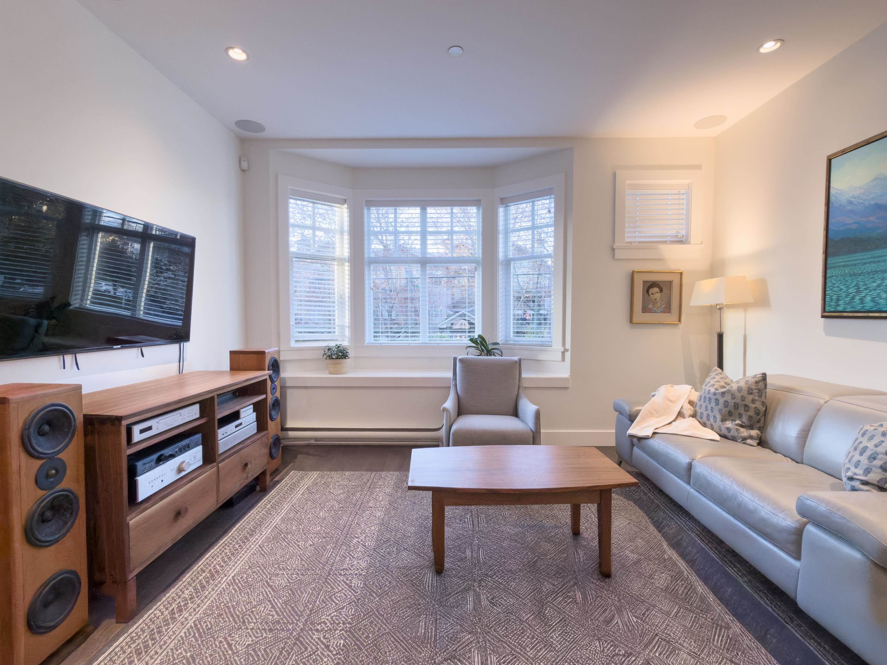 922 15Th Avenue W, Vancouver, BC