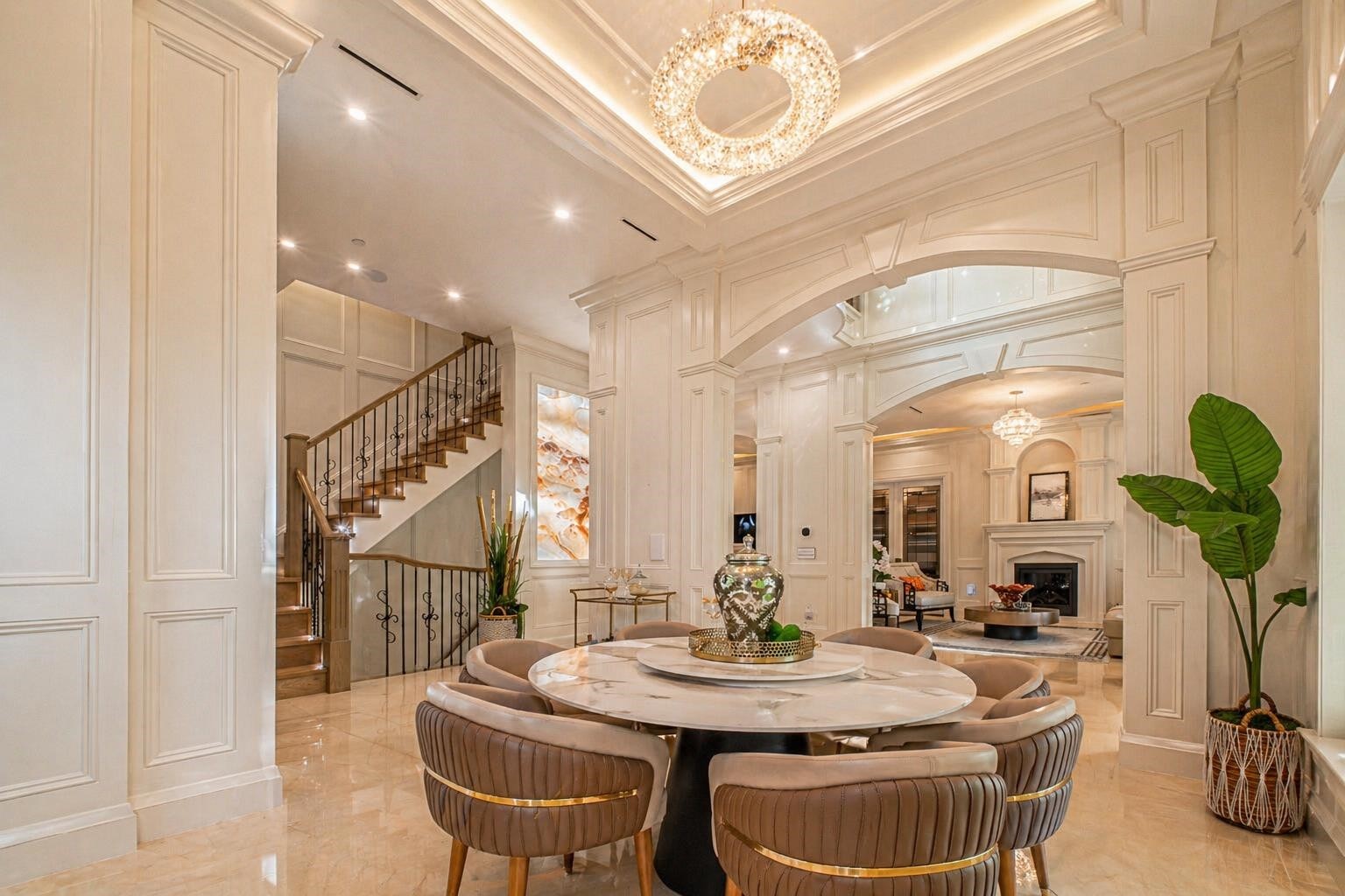 6038 Marguerite Street, Vancouver, BC