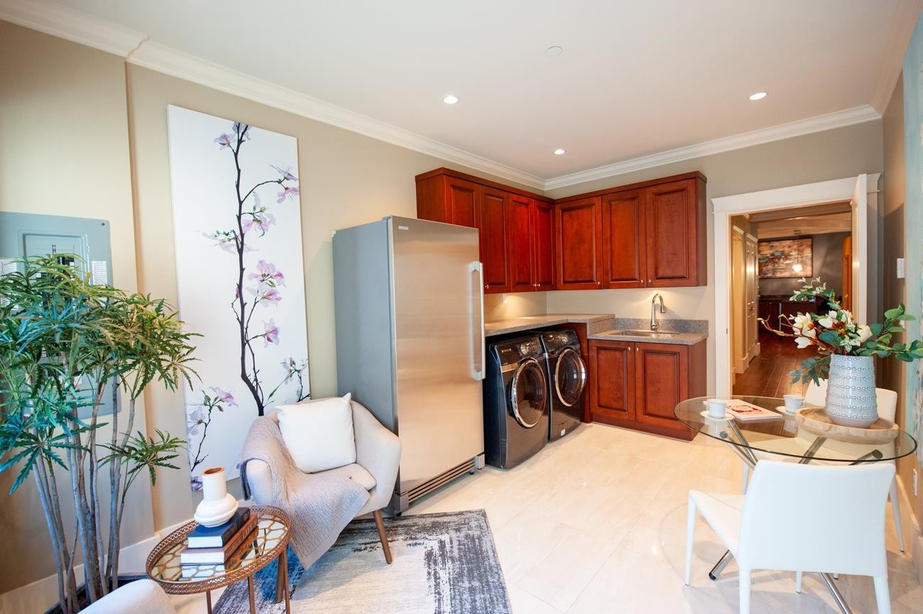 3522 21St Avenue W, Vancouver, BC