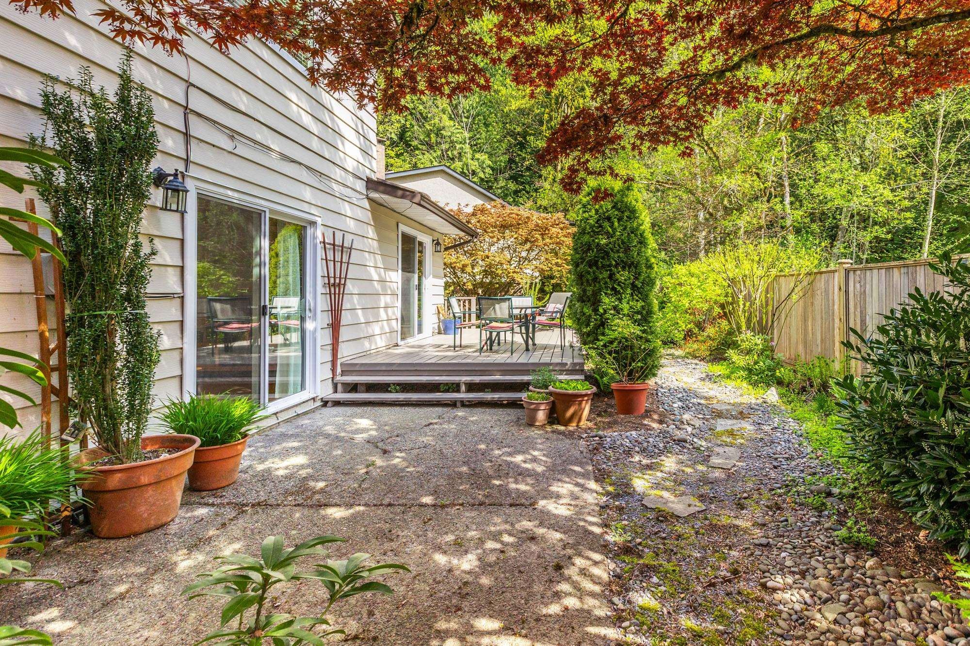 1884 Bluff Way, Coquitlam, BC