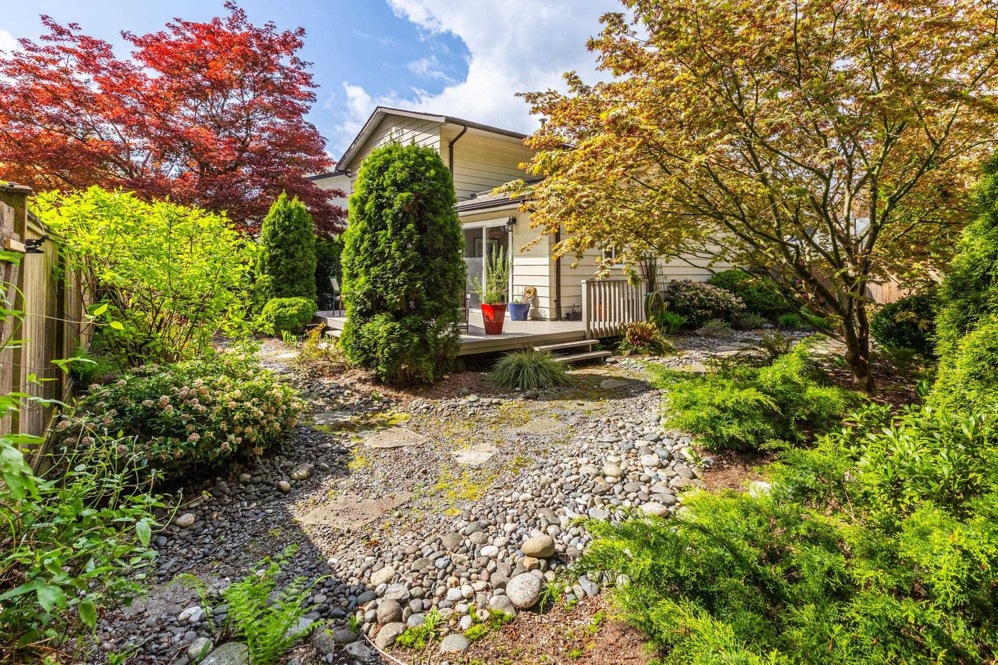 1884 Bluff Way, Coquitlam, BC