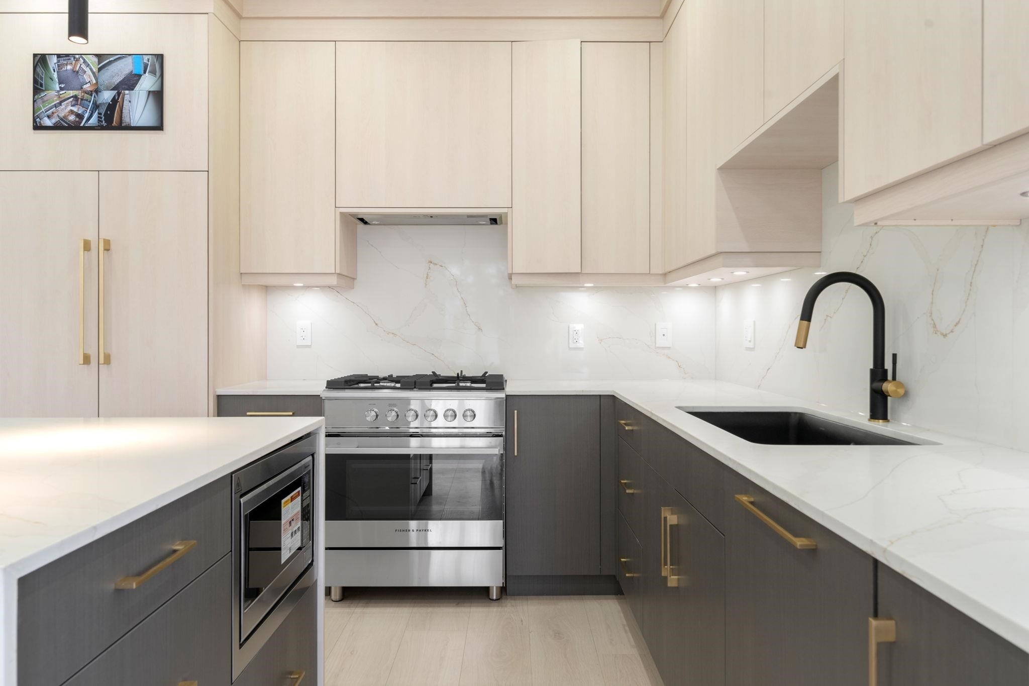 3274 44Th Avenue E, Vancouver, BC