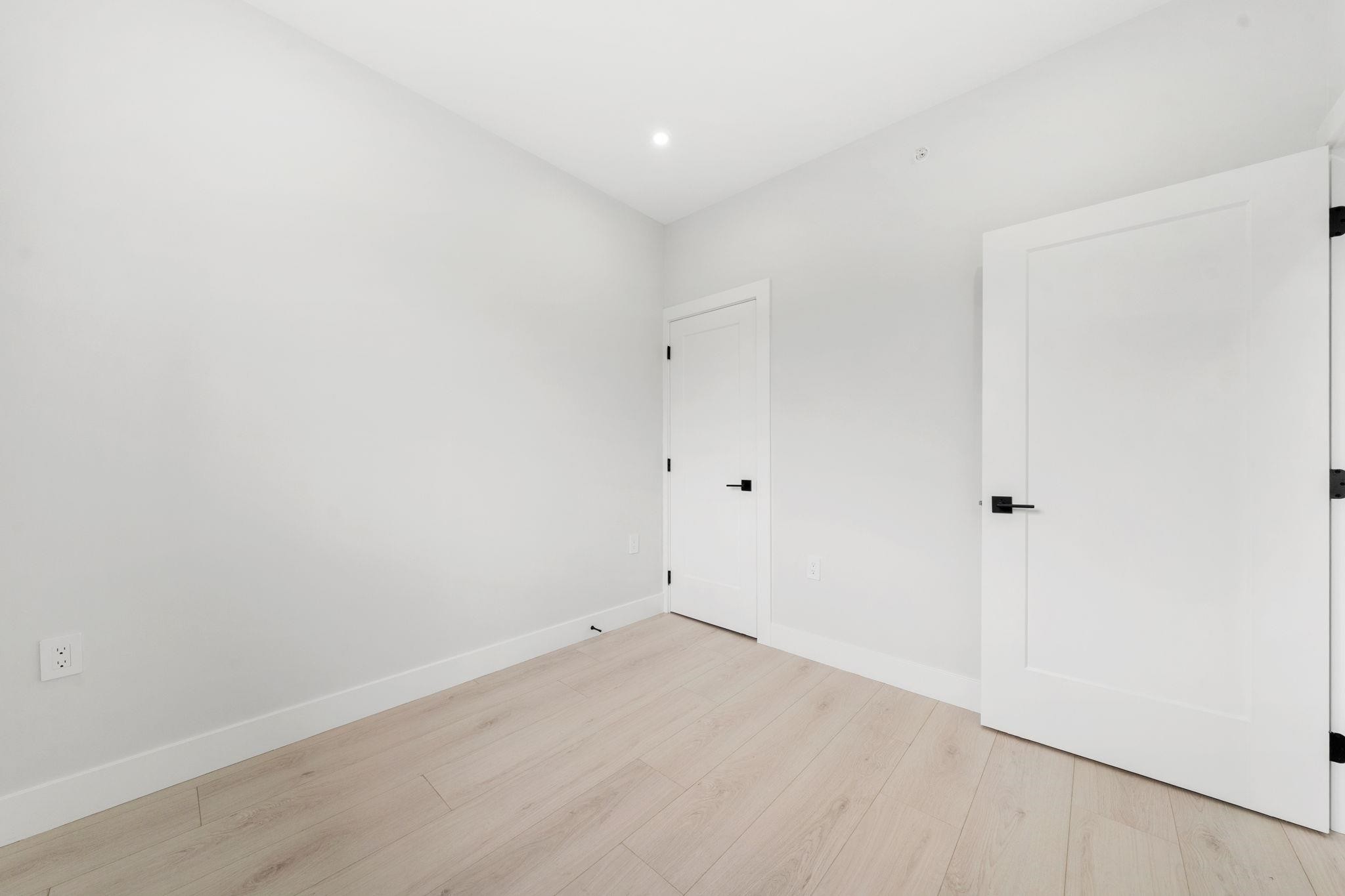 3274 44Th Avenue E, Vancouver, BC