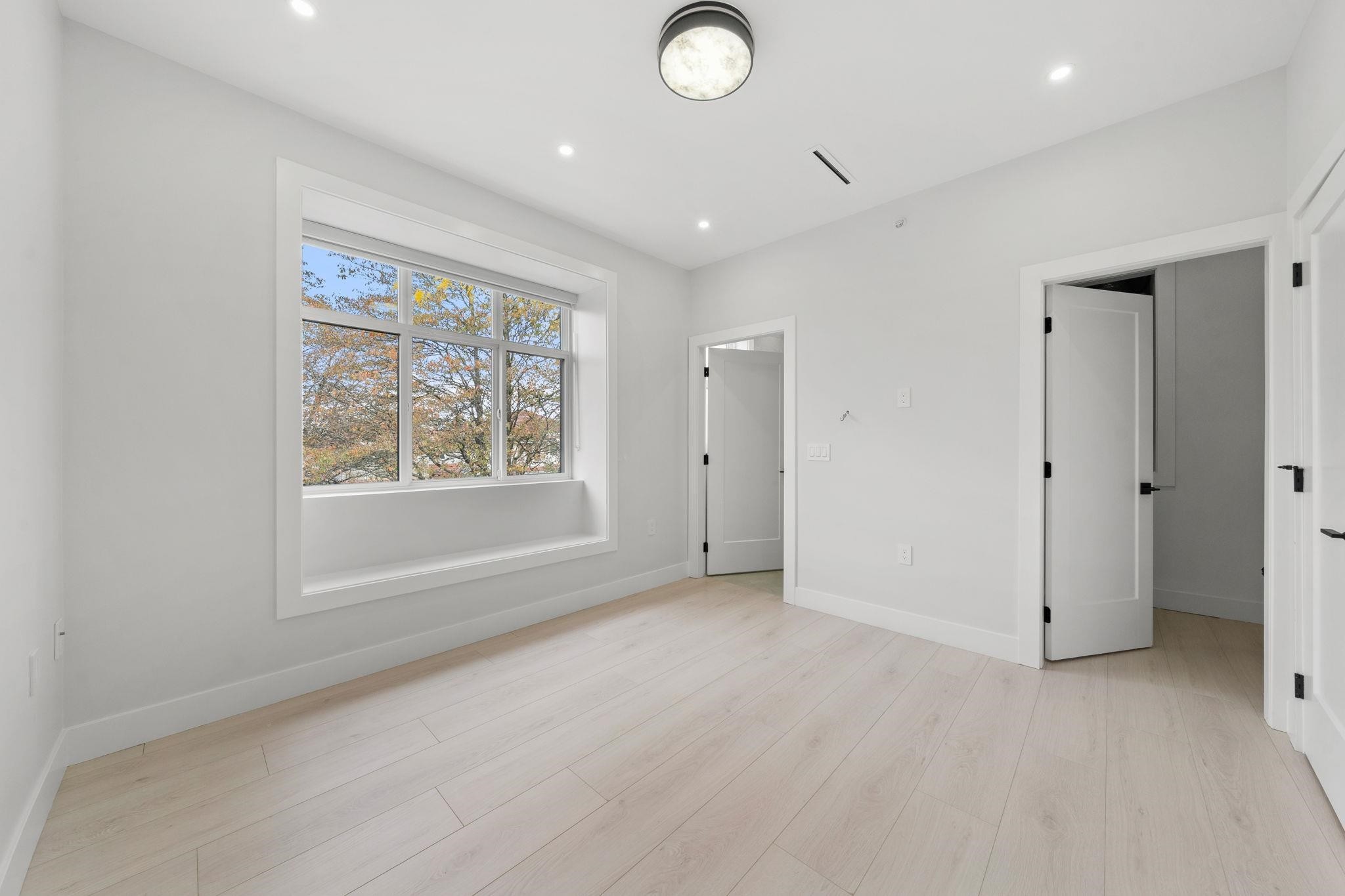3274 44Th Avenue E, Vancouver, BC
