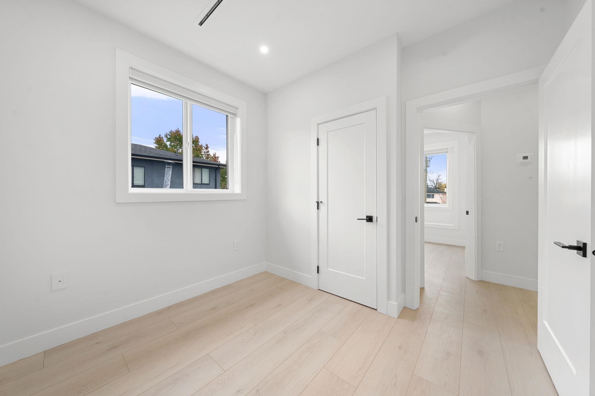 3274 44Th Avenue E, Vancouver, BC
