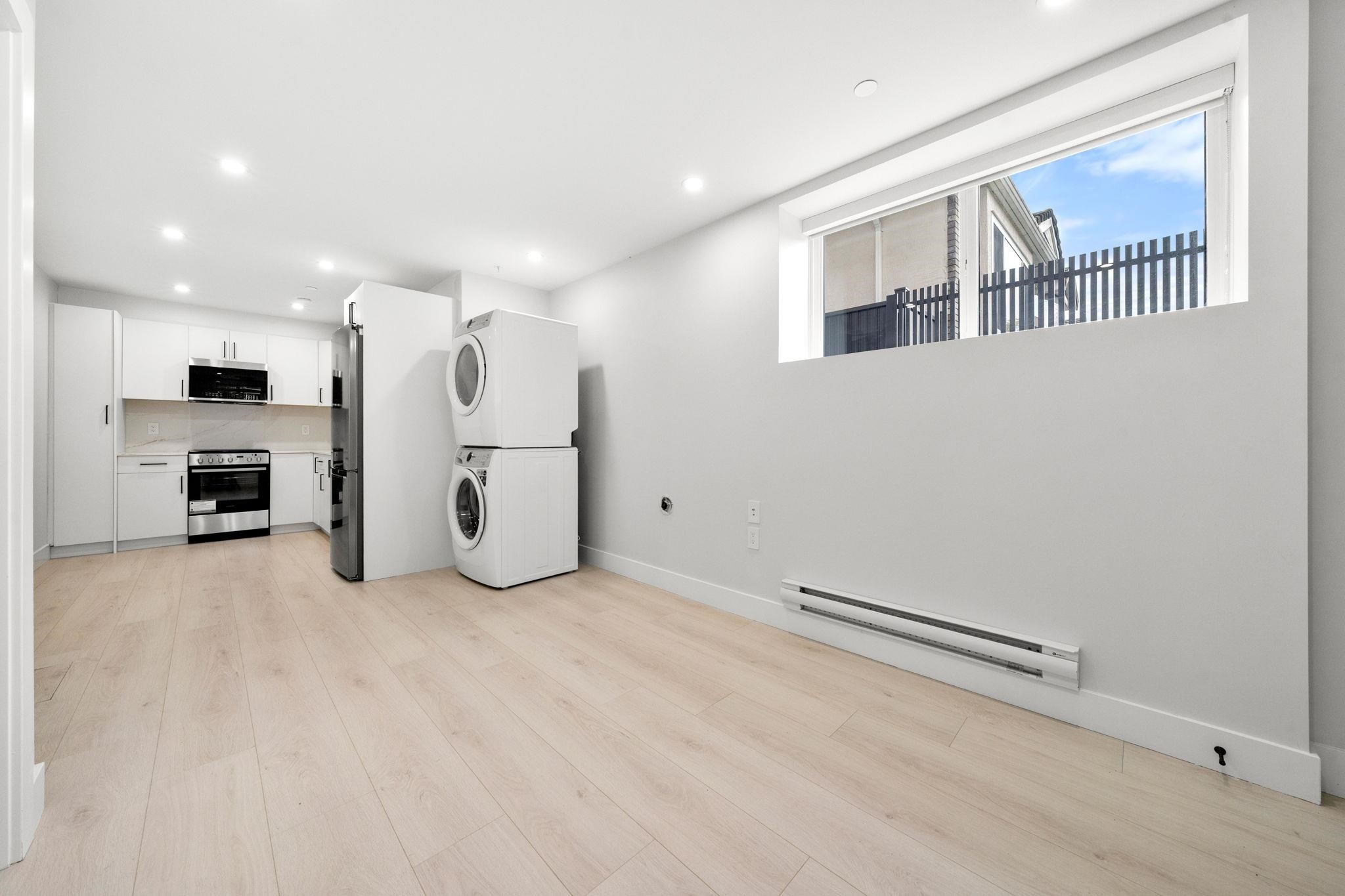 3274 44Th Avenue E, Vancouver, BC
