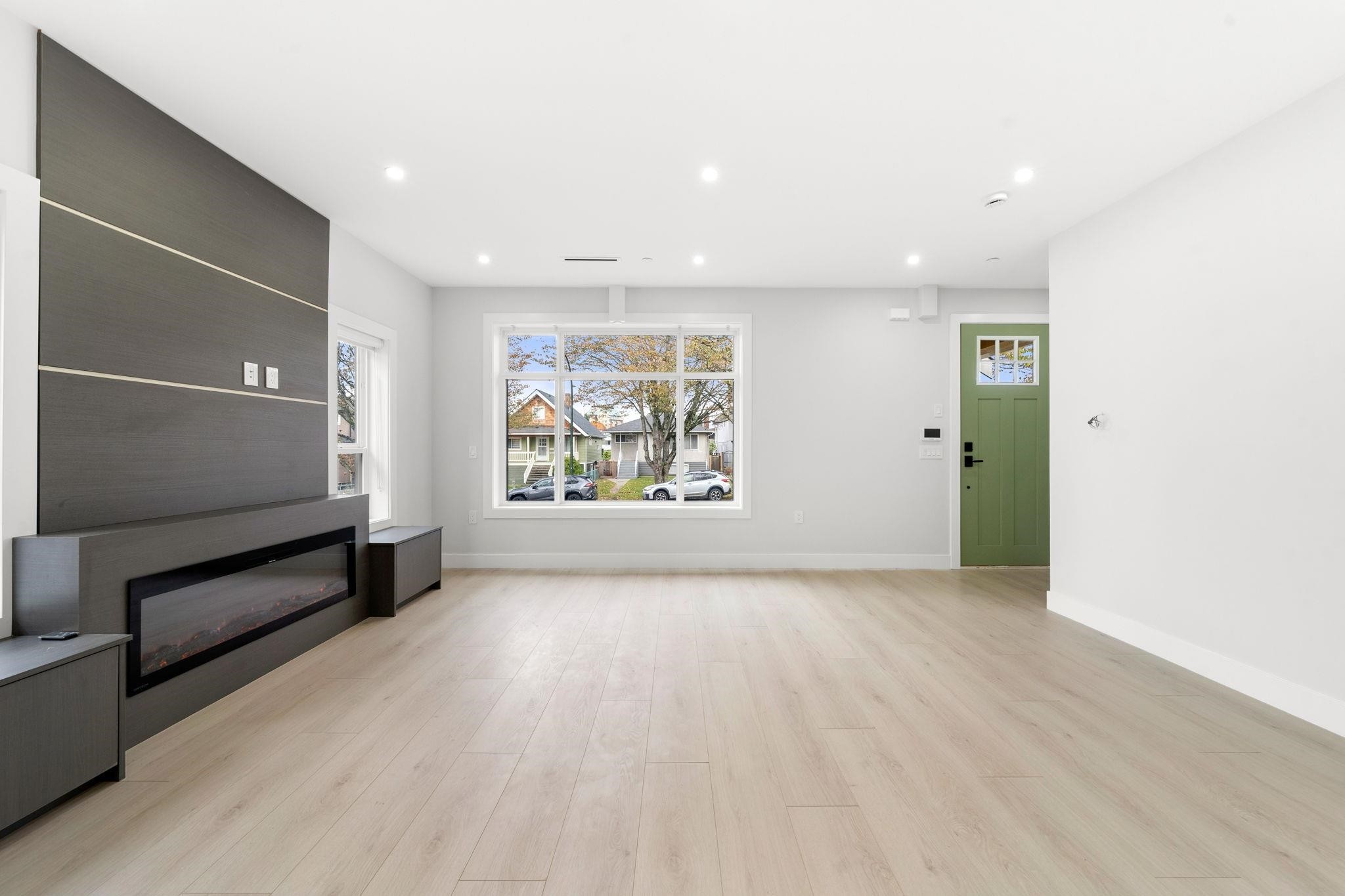 3274 44Th Avenue E, Vancouver, BC