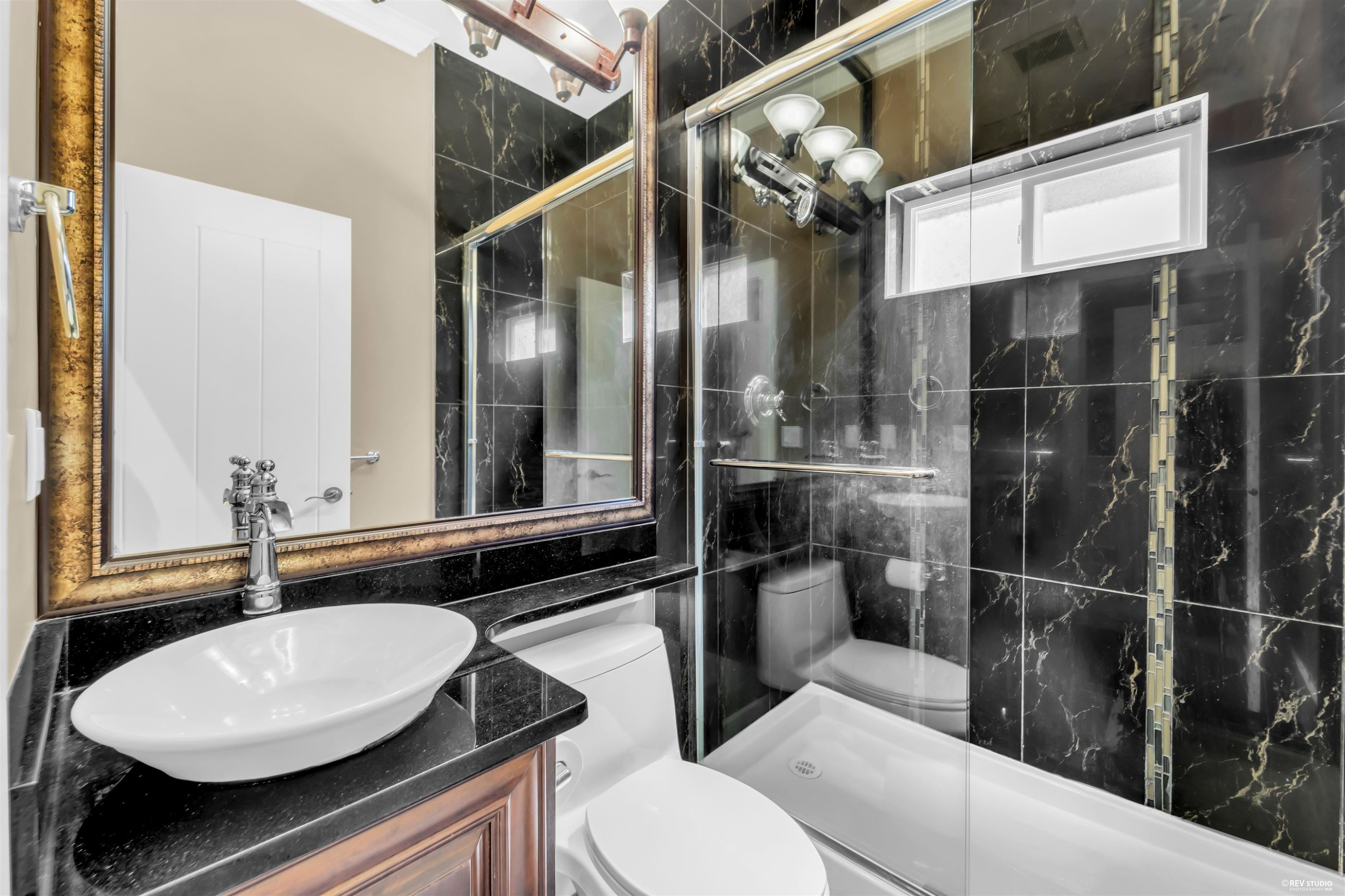 5628 Gibbons Drive, Richmond, BC