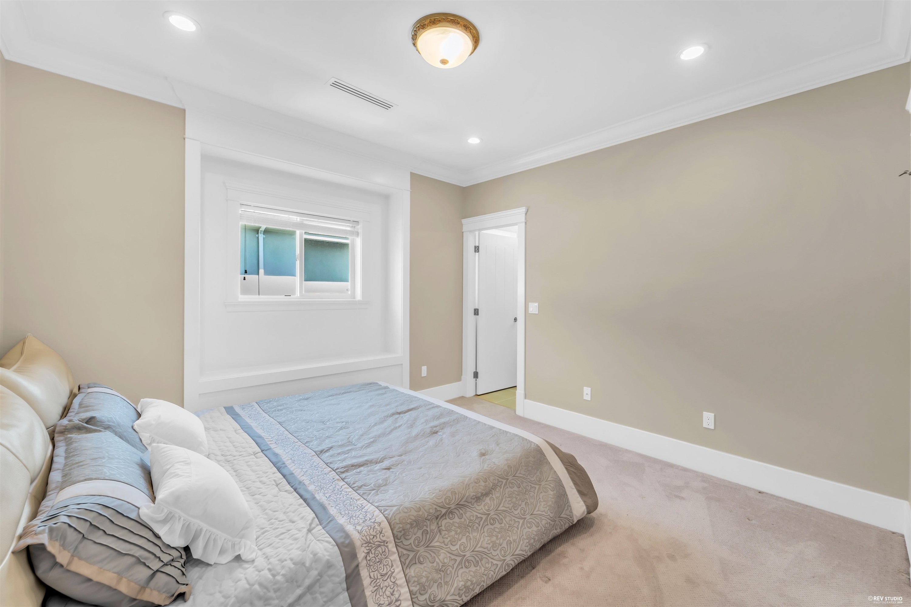 5628 Gibbons Drive, Richmond, BC