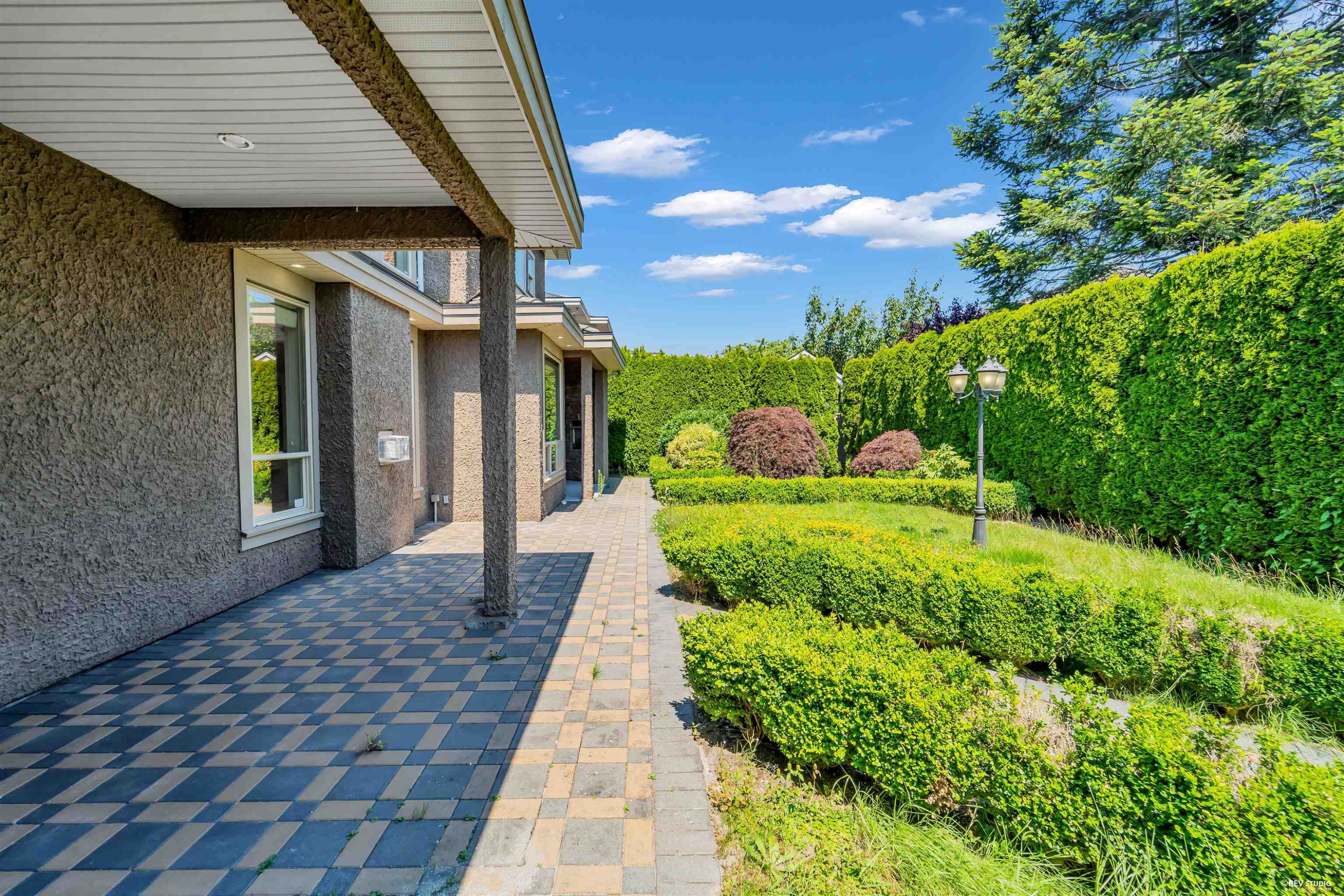 5628 Gibbons Drive, Richmond, BC