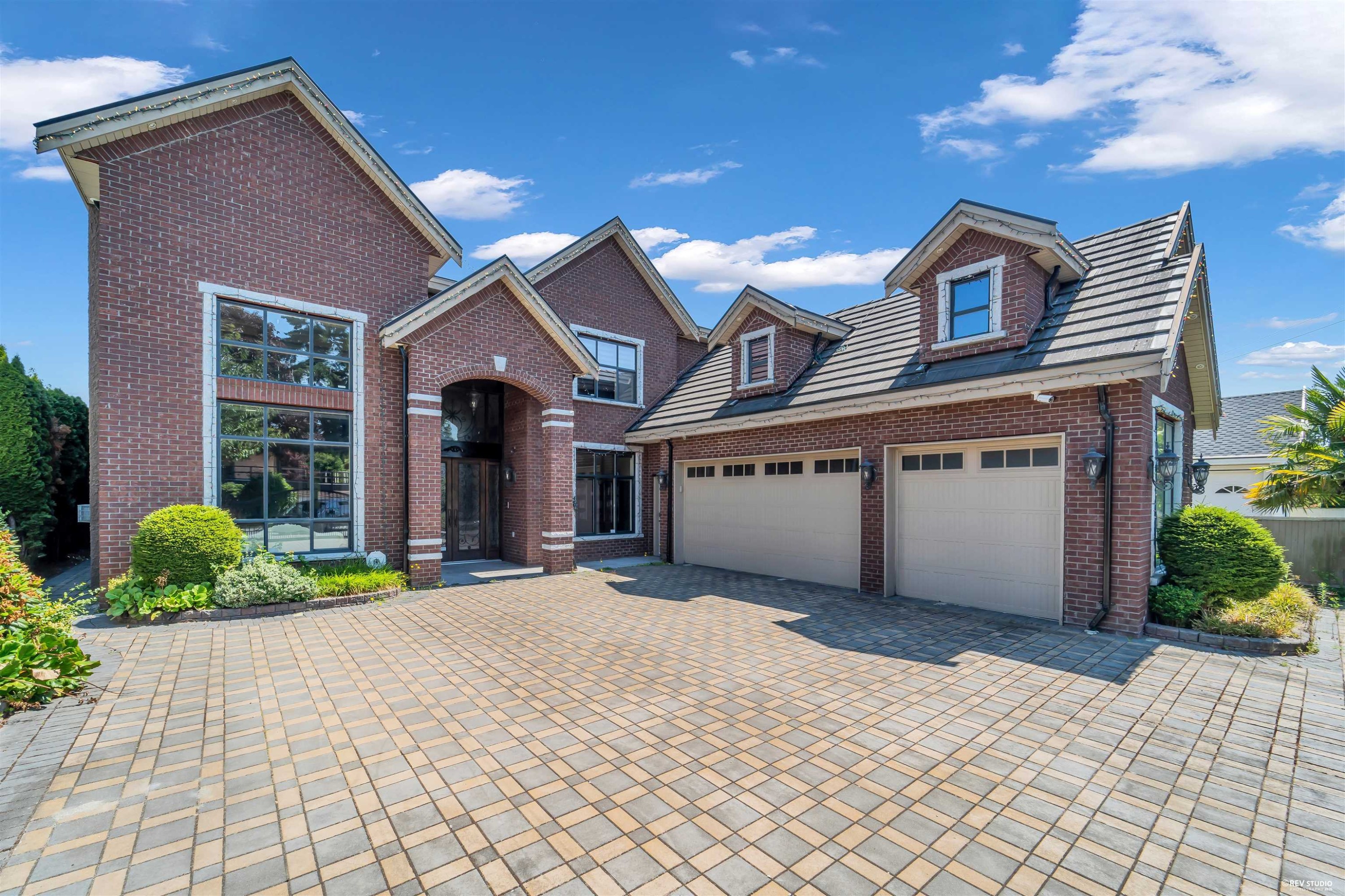 5628 Gibbons Drive, Richmond, BC