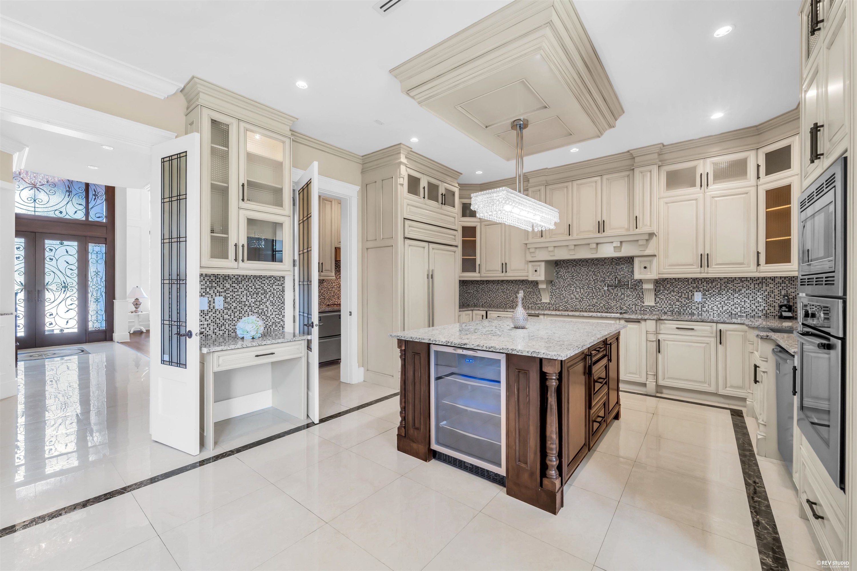 5628 Gibbons Drive, Richmond, BC