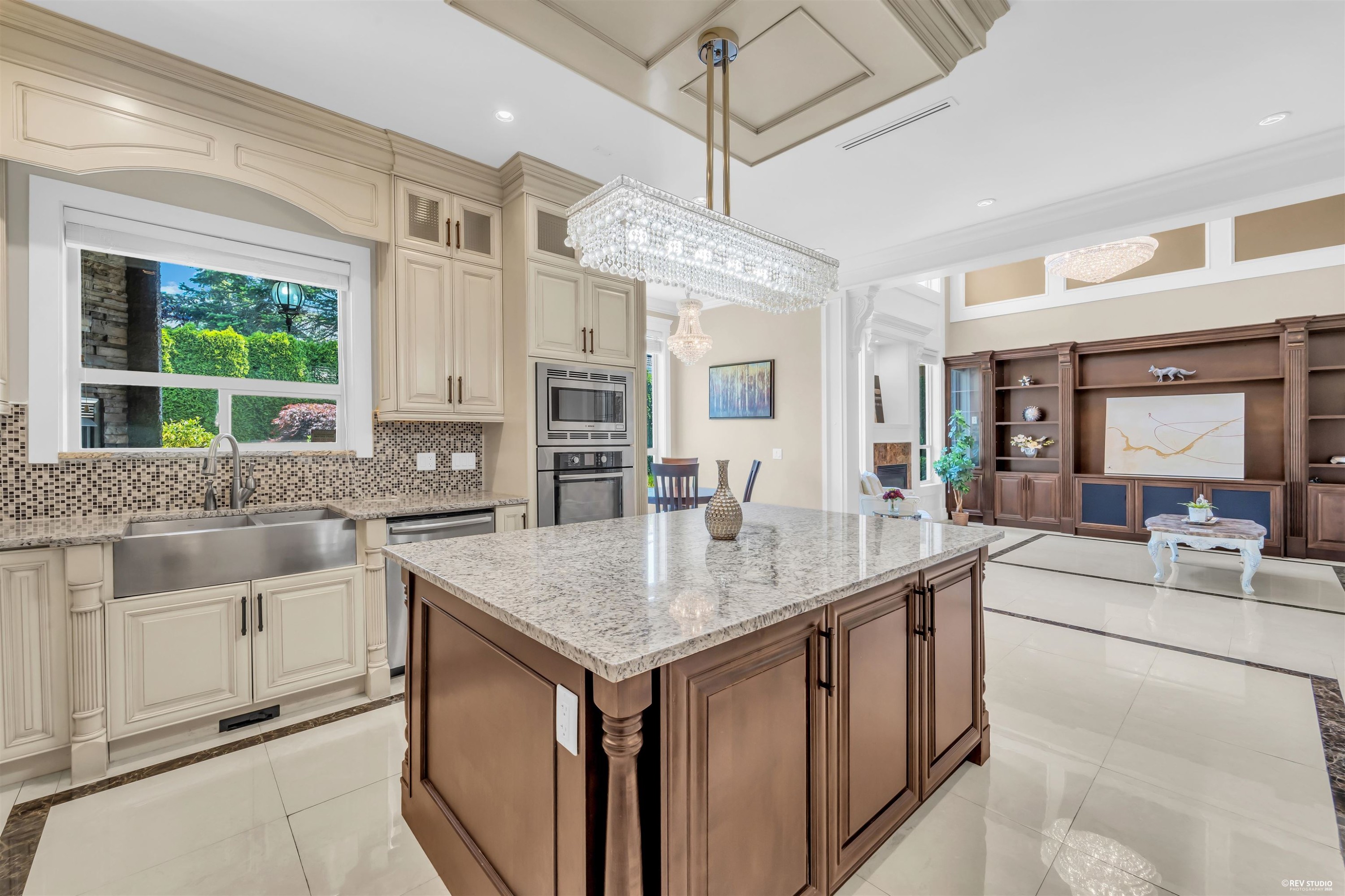 5628 Gibbons Drive, Richmond, BC