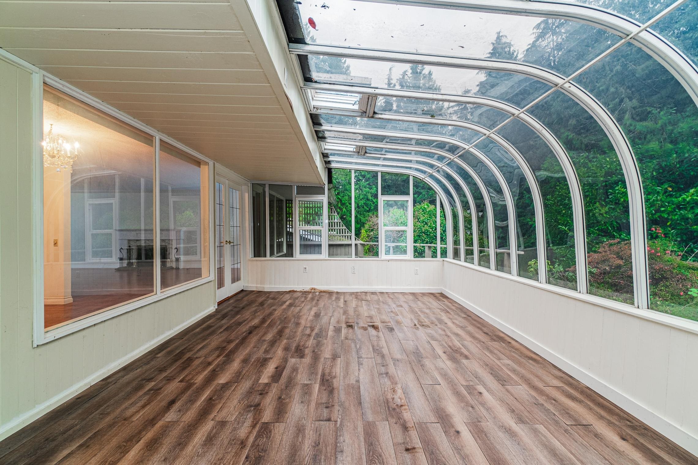 5725 Cranley Drive, West Vancouver, BC