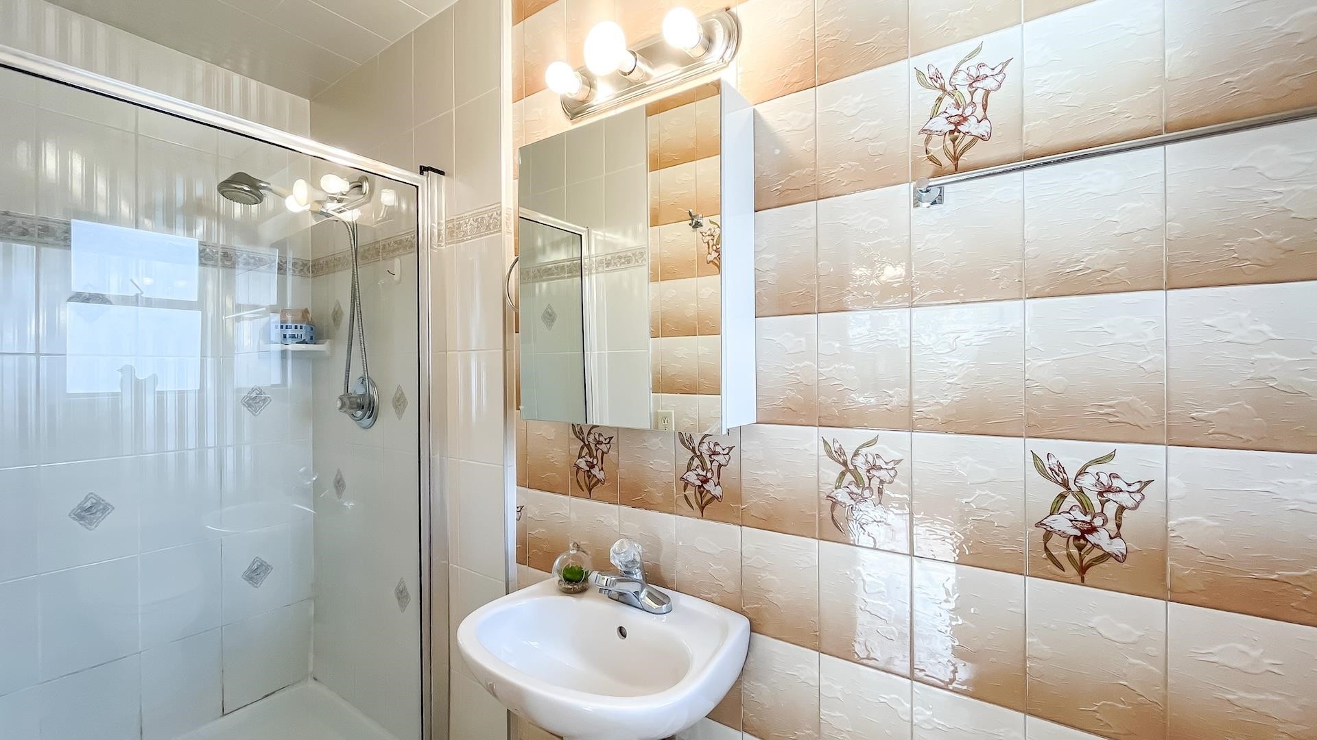 1277 Charter Hill Drive, Coquitlam, BC
