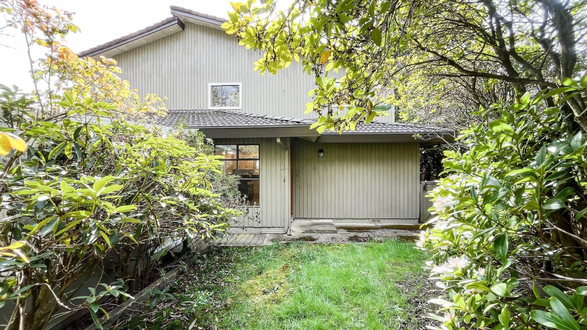 1277 Charter Hill Drive, Coquitlam, BC