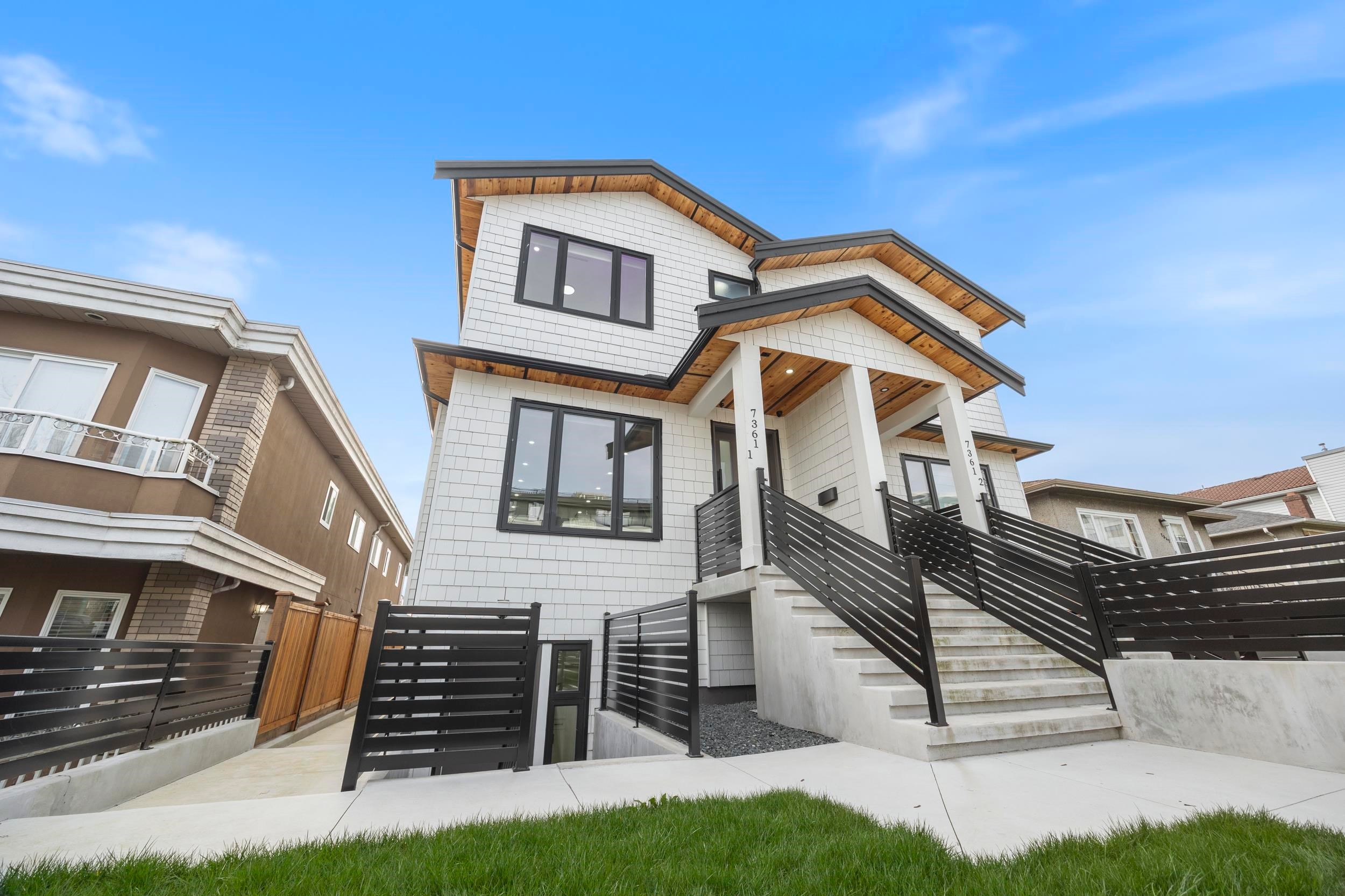 1-7361 Fraser Street, Vancouver, BC