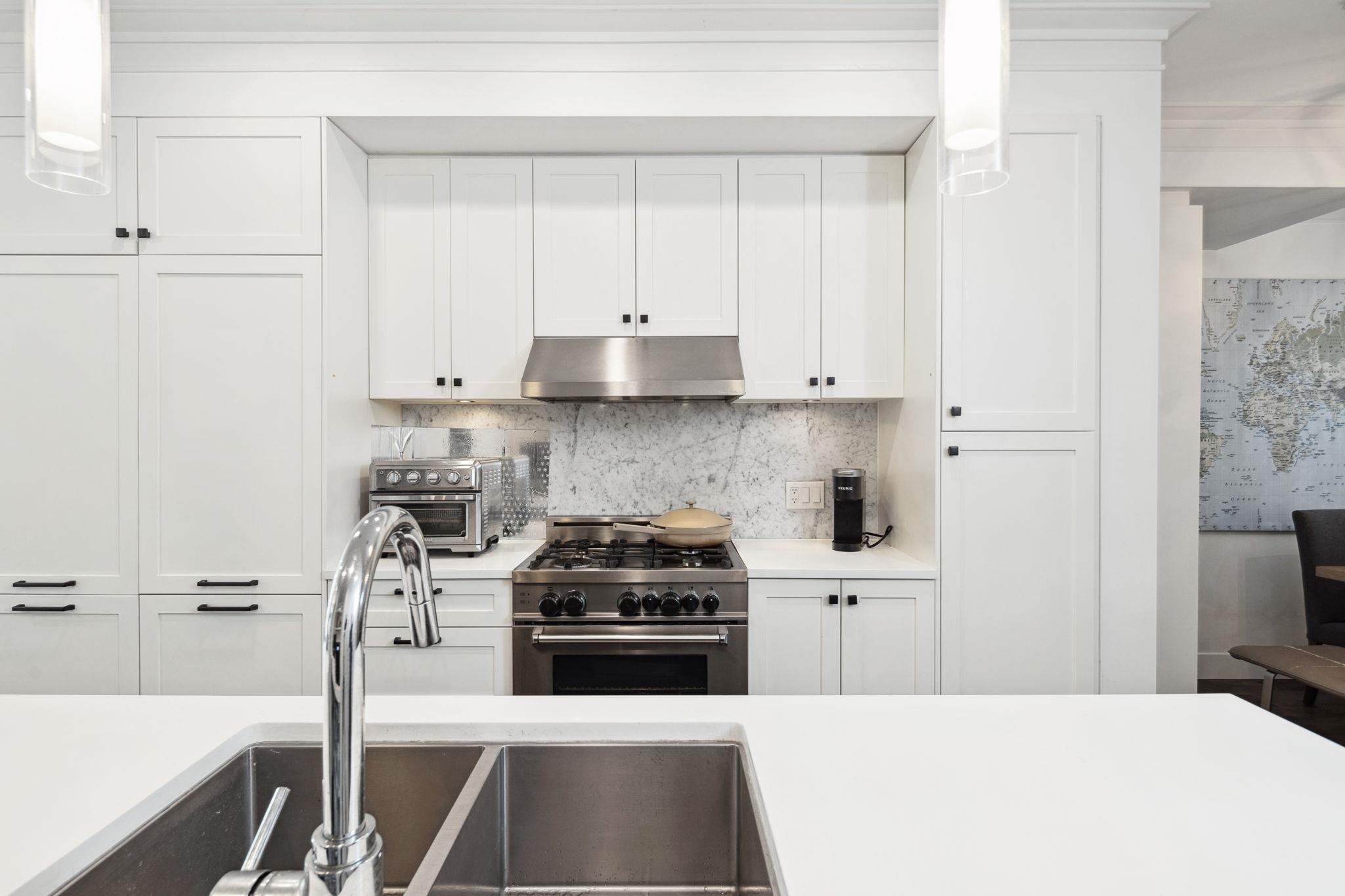 352 62Nd Avenue W, Vancouver, BC