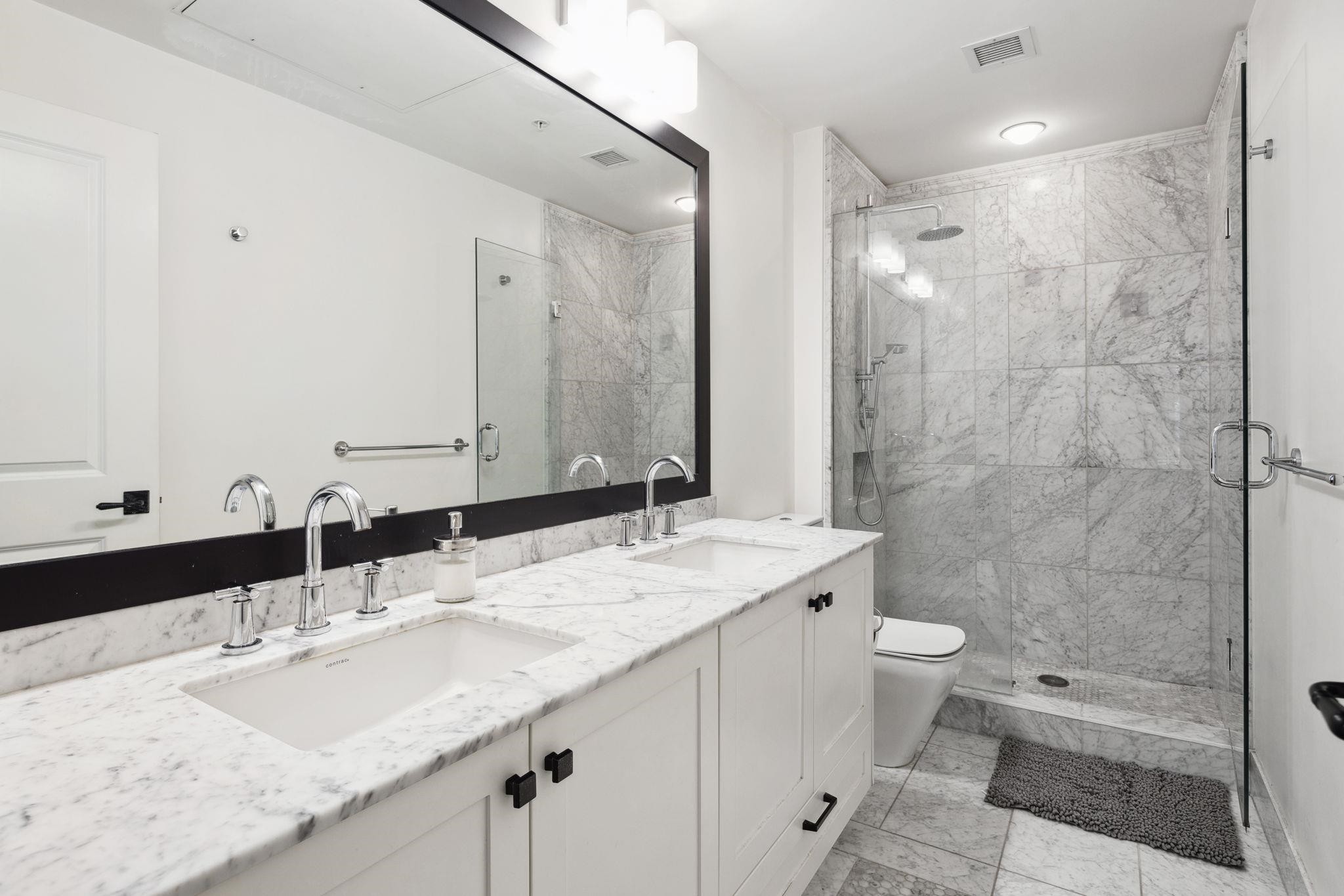 352 62Nd Avenue W, Vancouver, BC