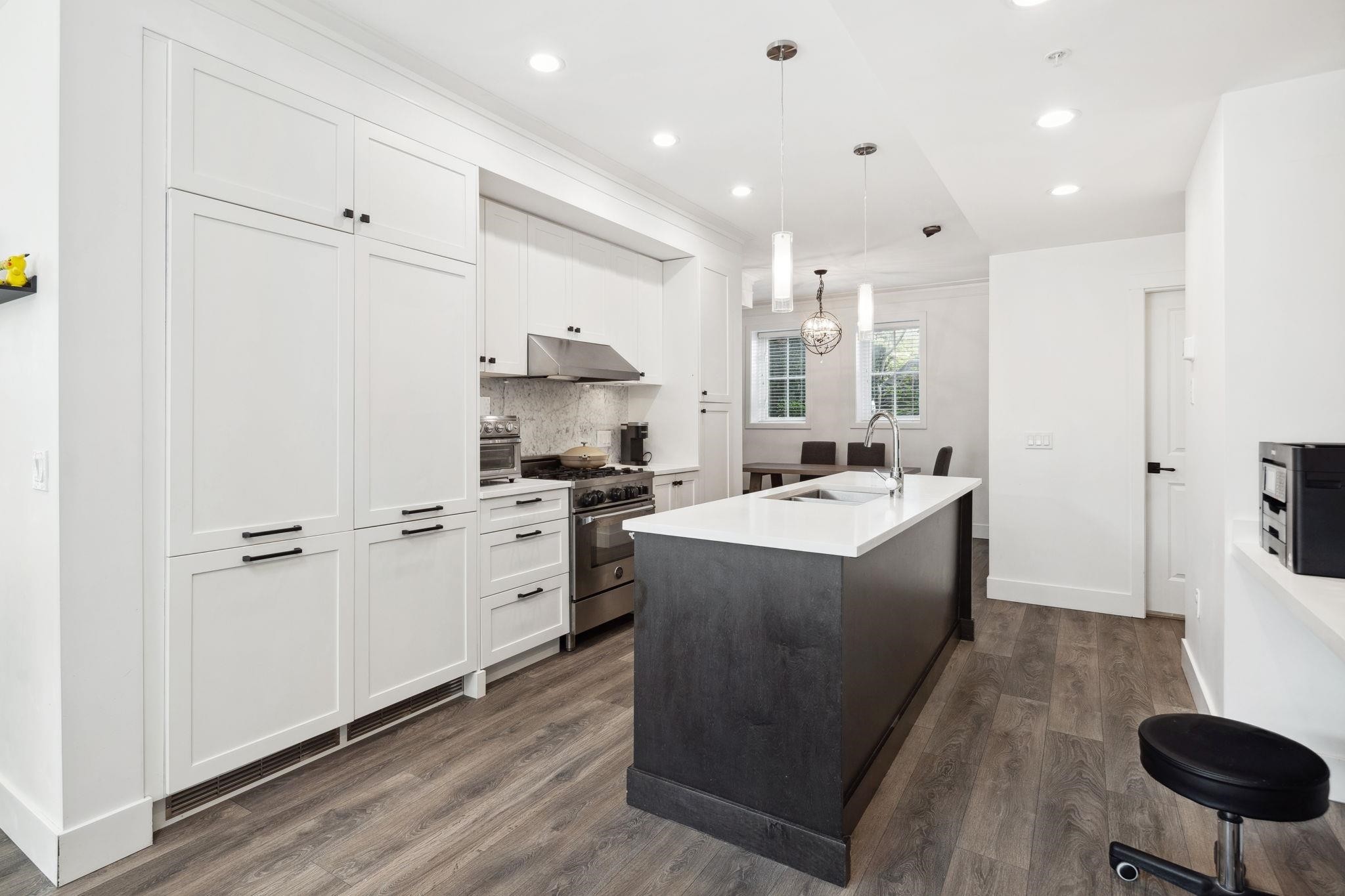 352 62Nd Avenue W, Vancouver, BC