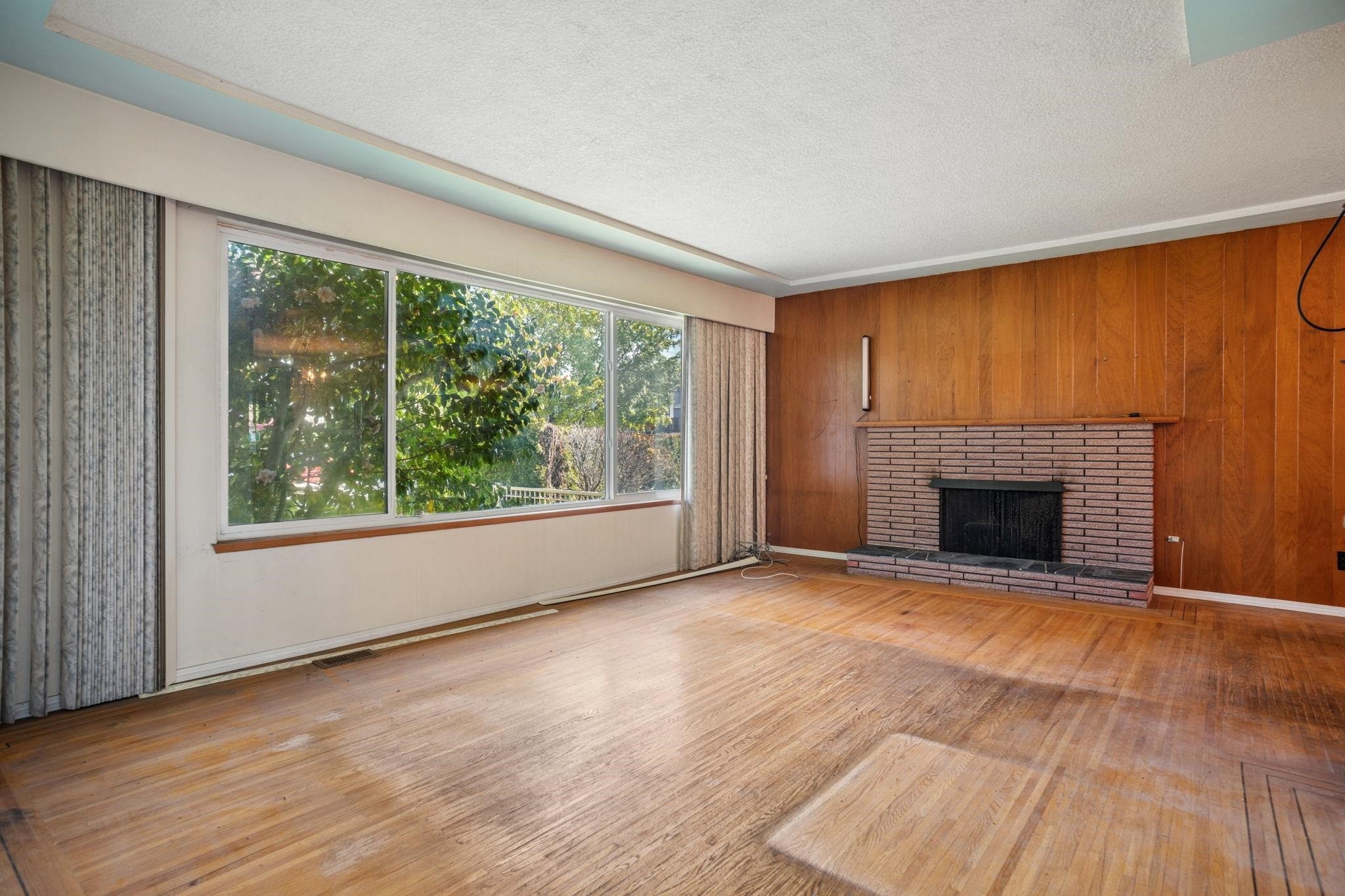 1388 60Th Avenue E, Vancouver, BC