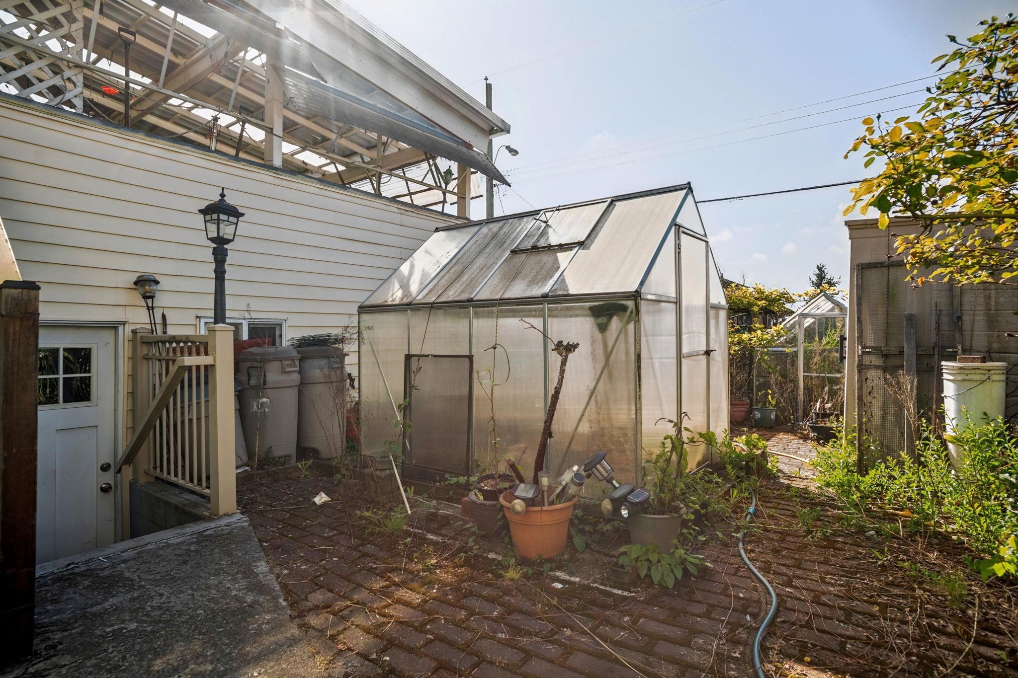 1388 60Th Avenue E, Vancouver, BC