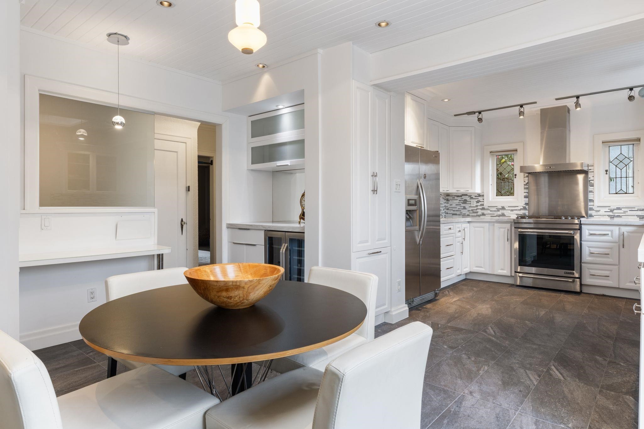 2907 30Th Avenue W, Vancouver, BC