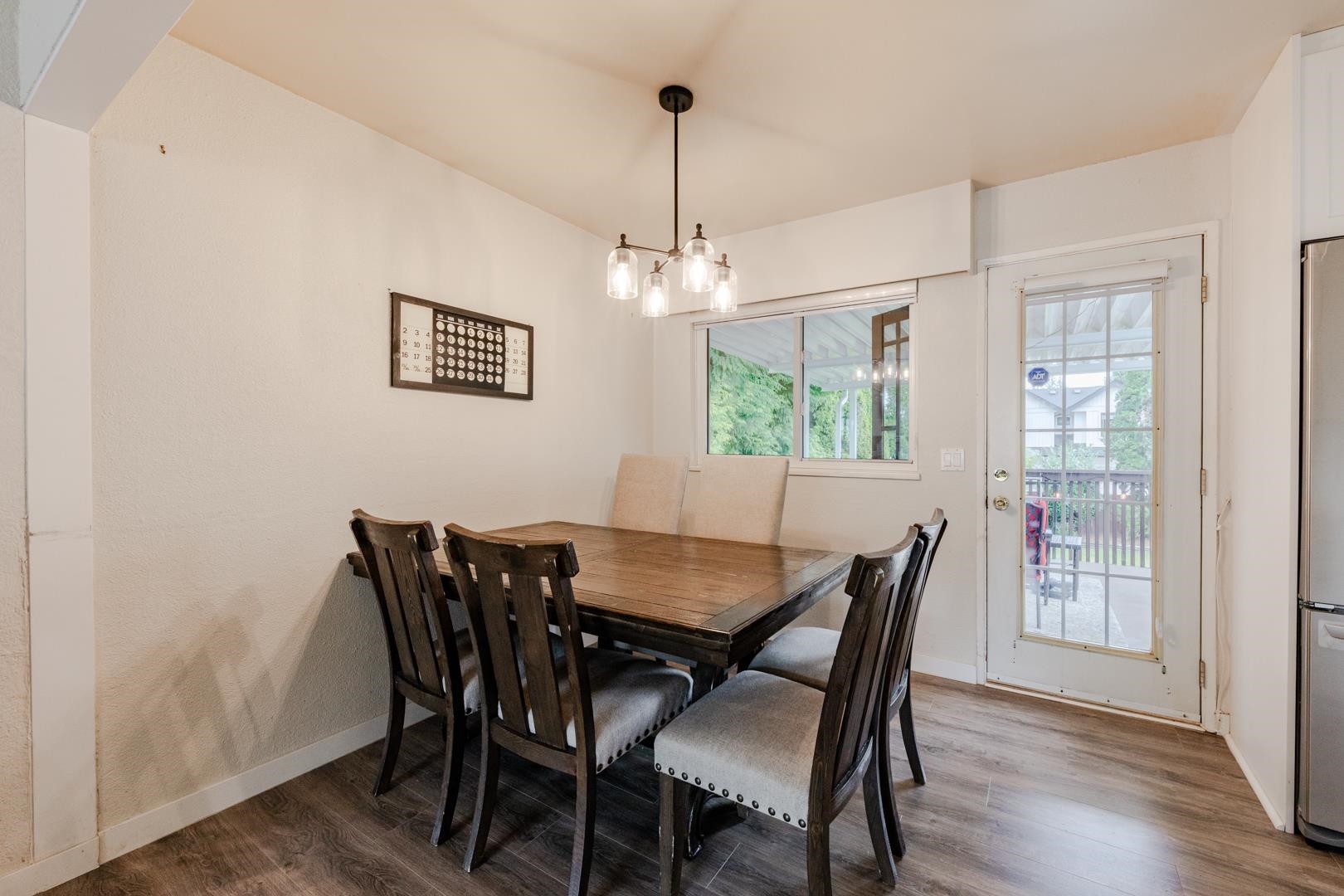 3778 Killarney Street, Port Coquitlam, BC - Indoor Photo Showing Dining Room