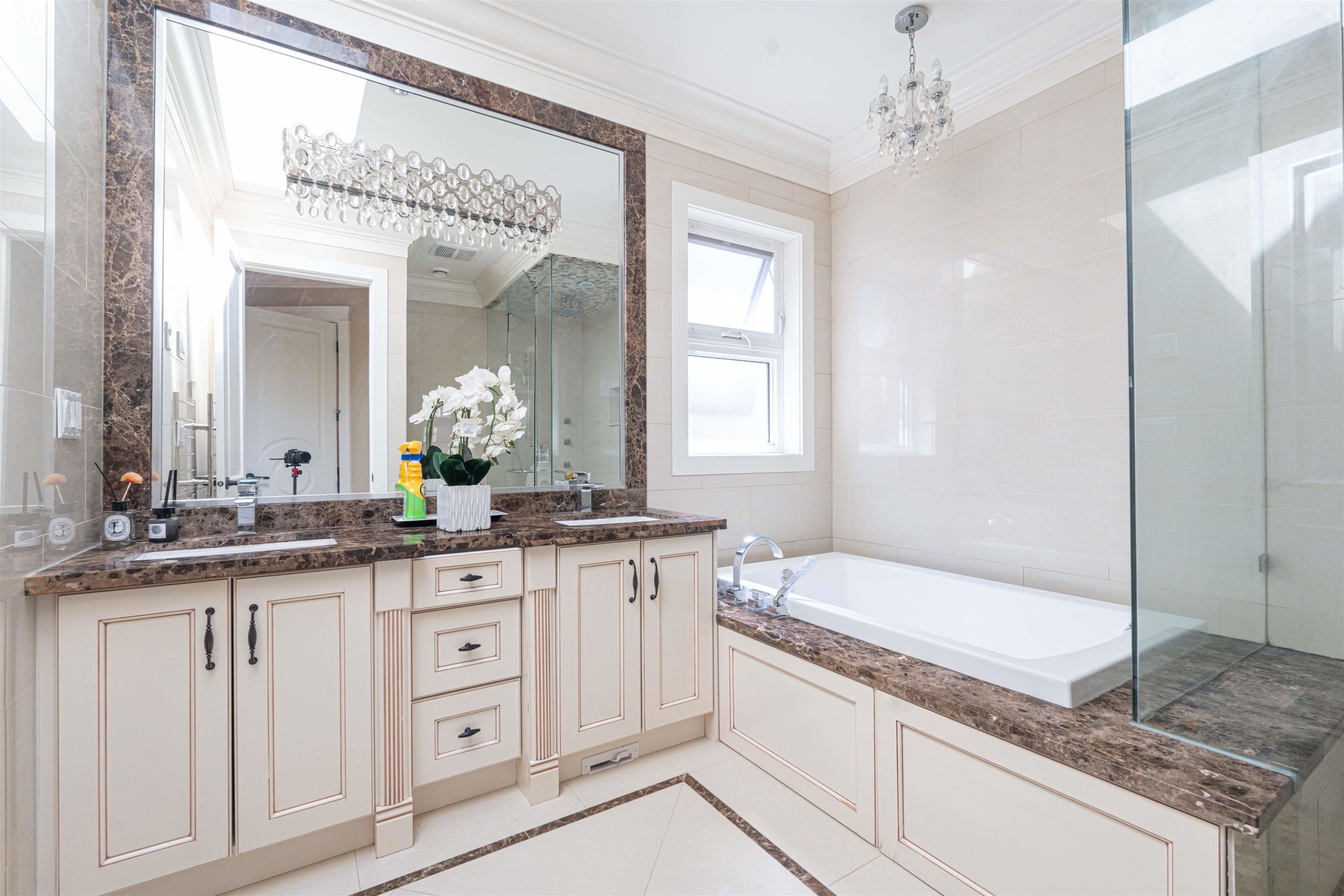 8180 Lundy Road, Richmond, BC