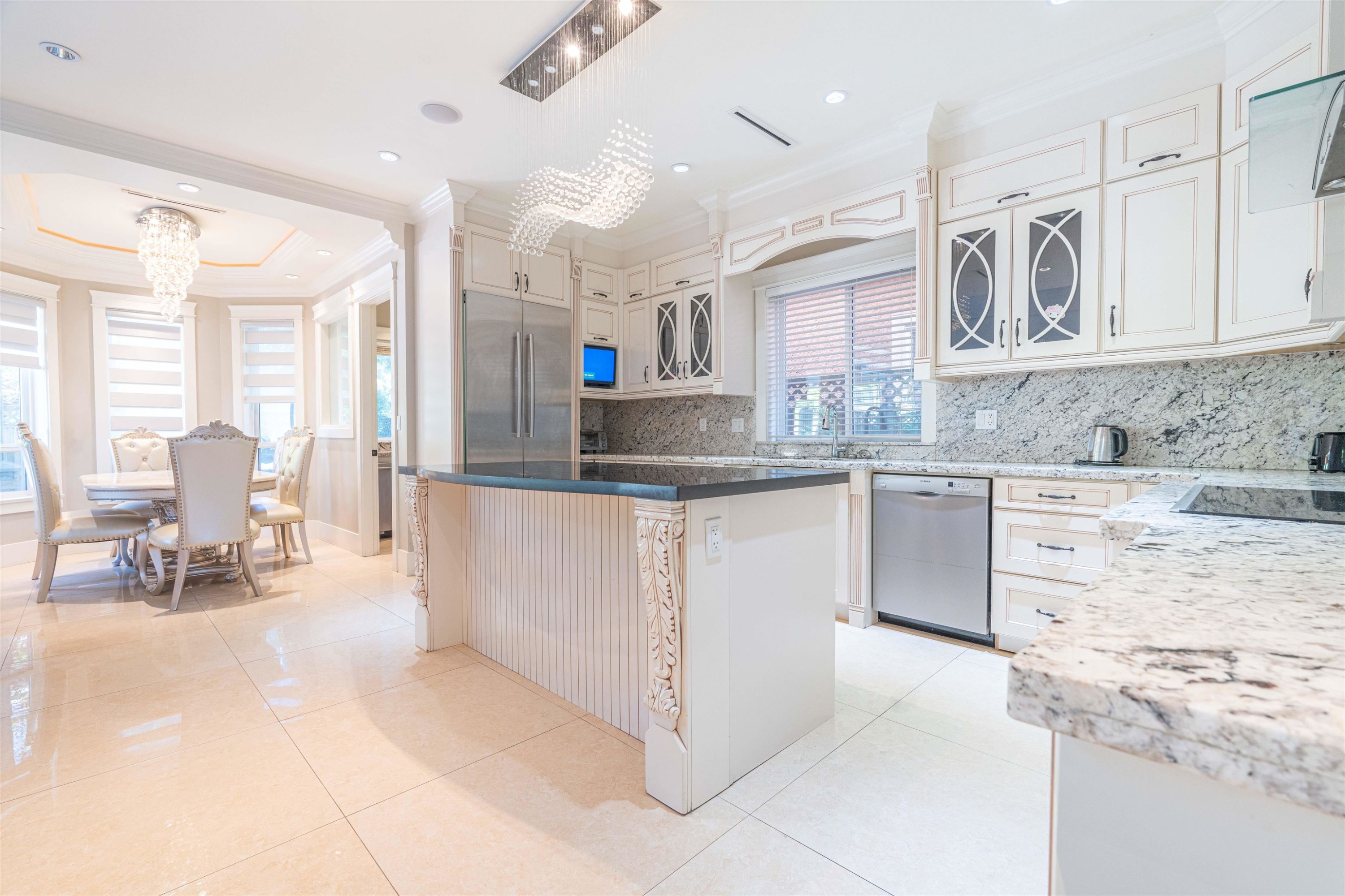8180 Lundy Road, Richmond, BC