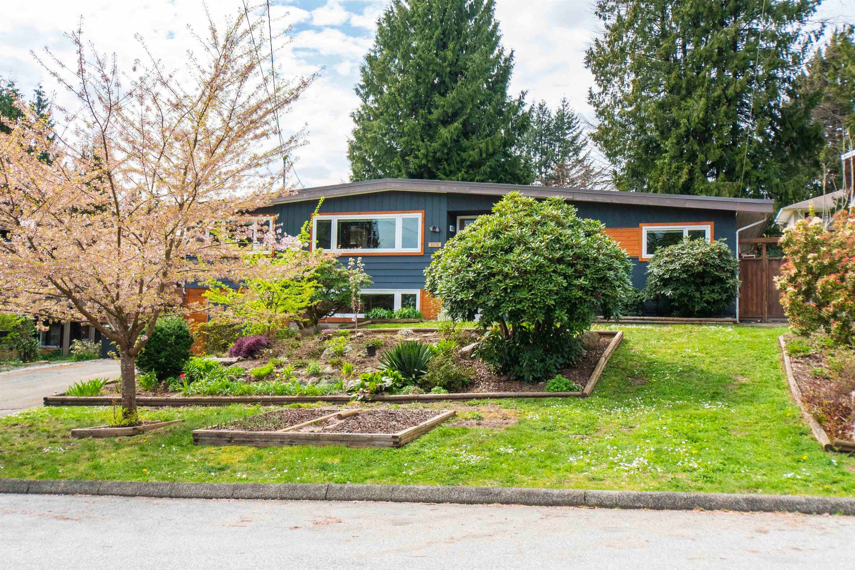 2175 Greylynn Crescent, North Vancouver, BC