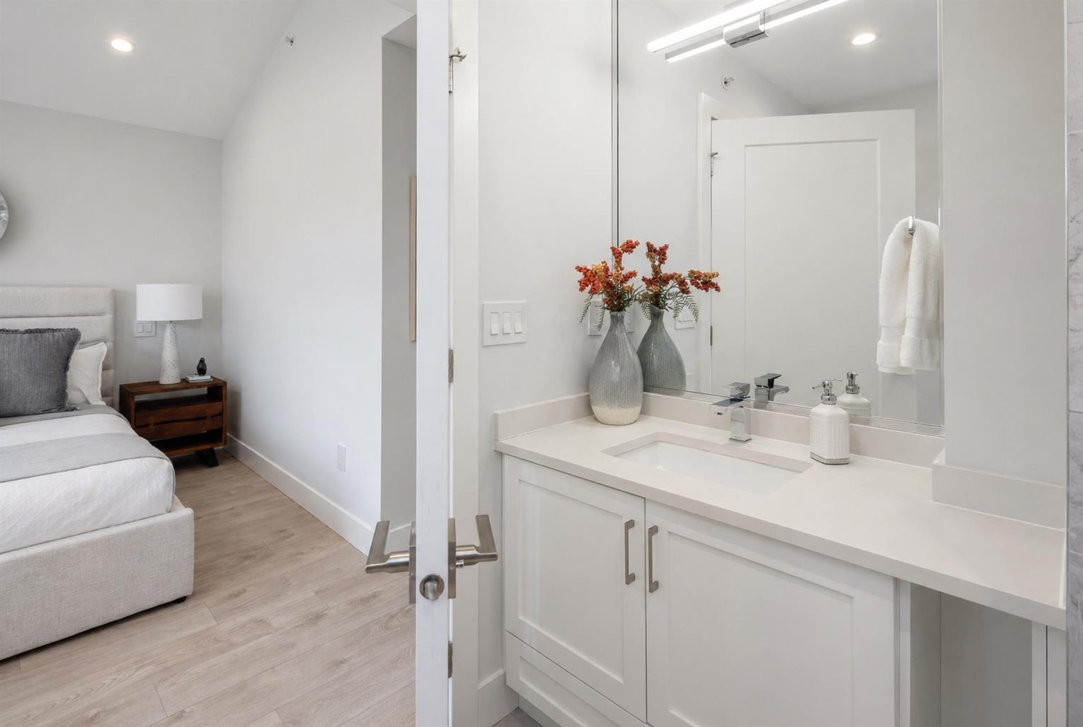 2316 Brock Street, Vancouver, BC