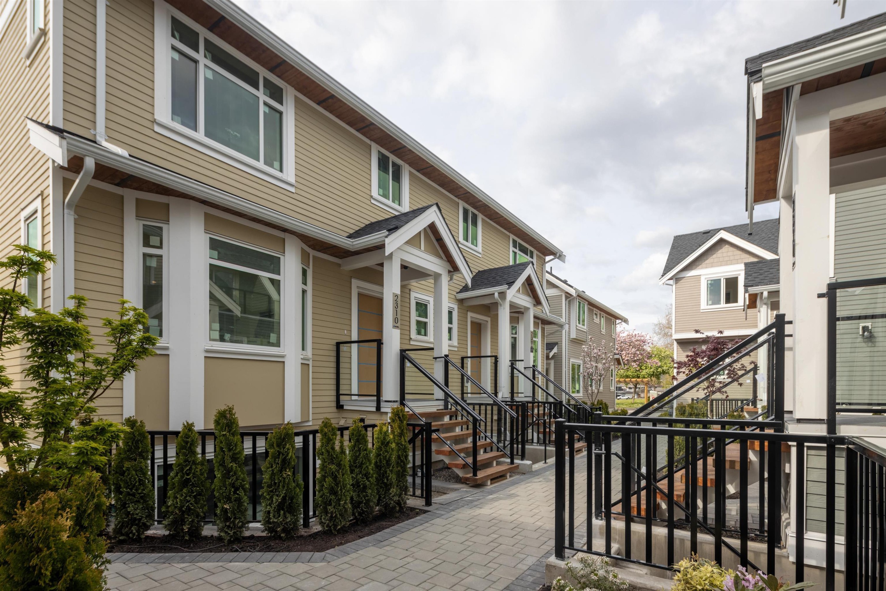 2316 Brock Street, Vancouver, BC
