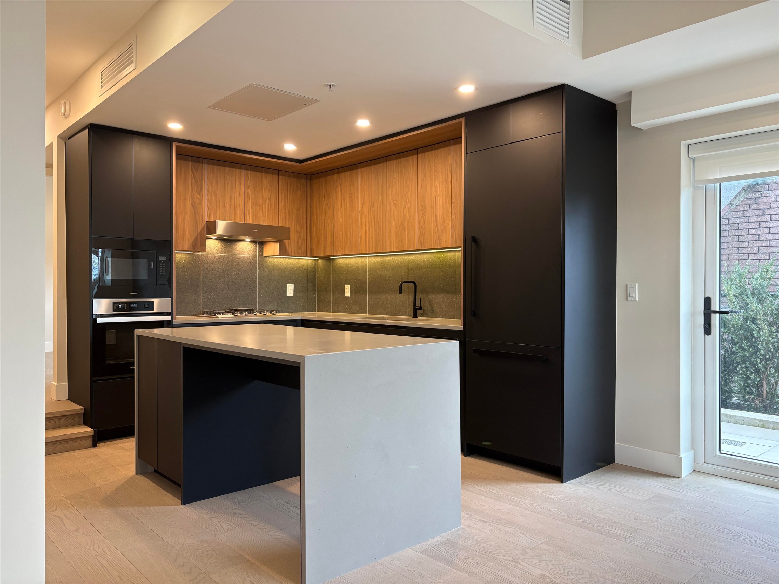 125 41St Avenue W, Vancouver, BC