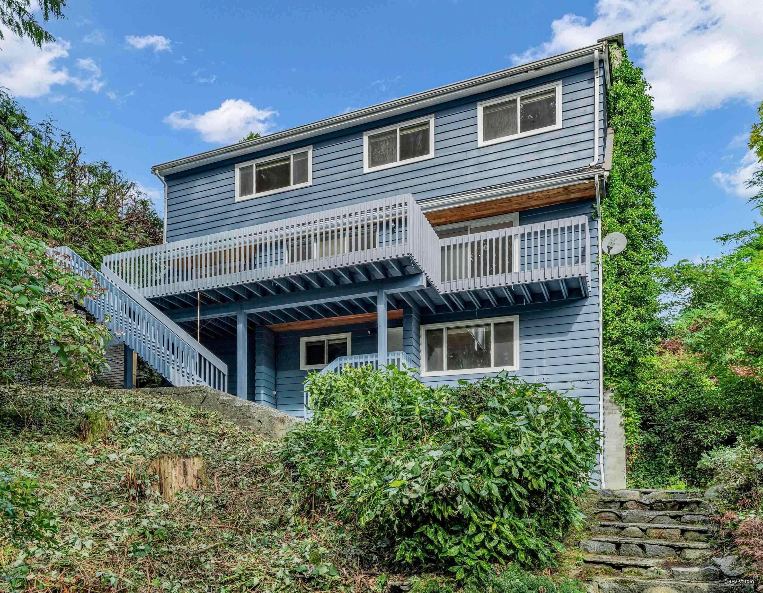 84 Laurie Crescent, West Vancouver, BC