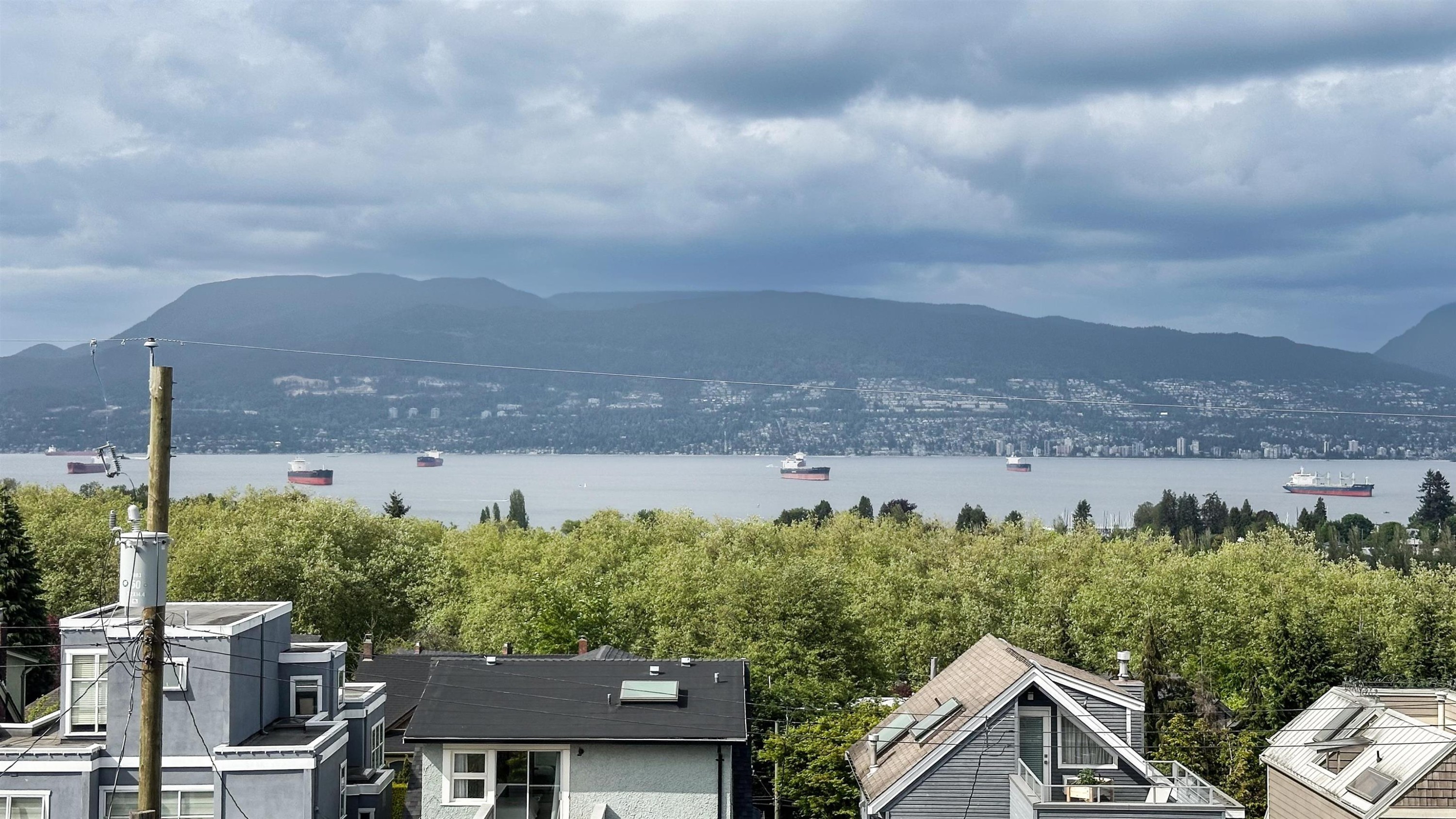 3941 11Th Avenue W, Vancouver, BC