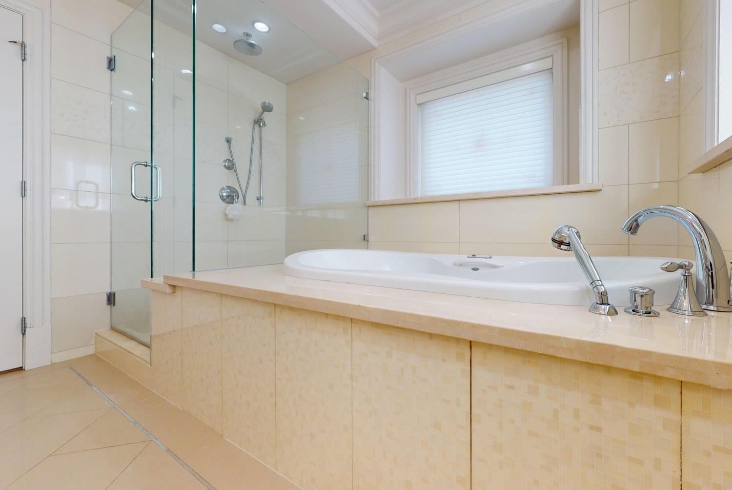 3749 11Th Avenue W, Vancouver, BC