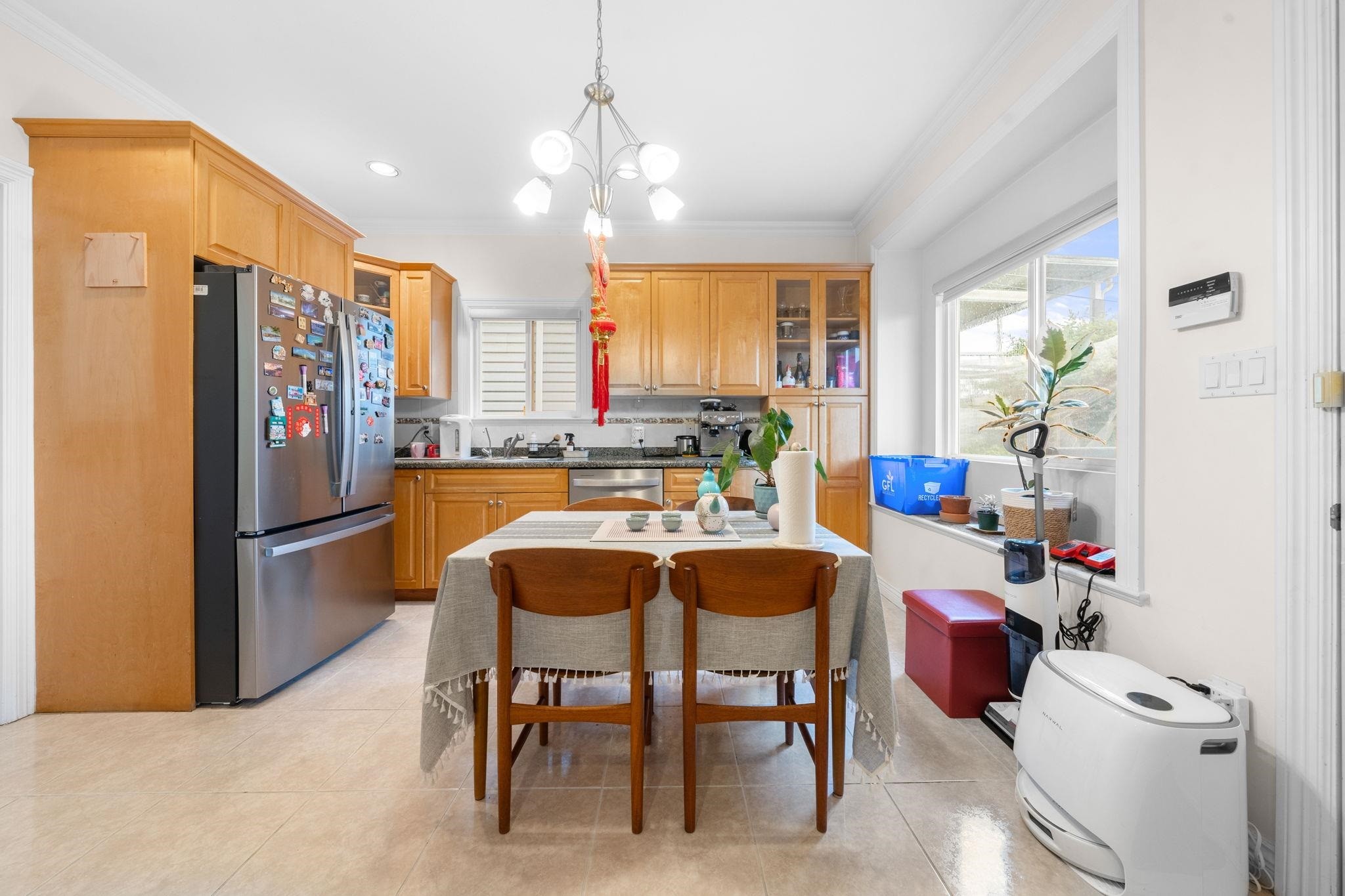 62 61St Avenue E, Vancouver, BC